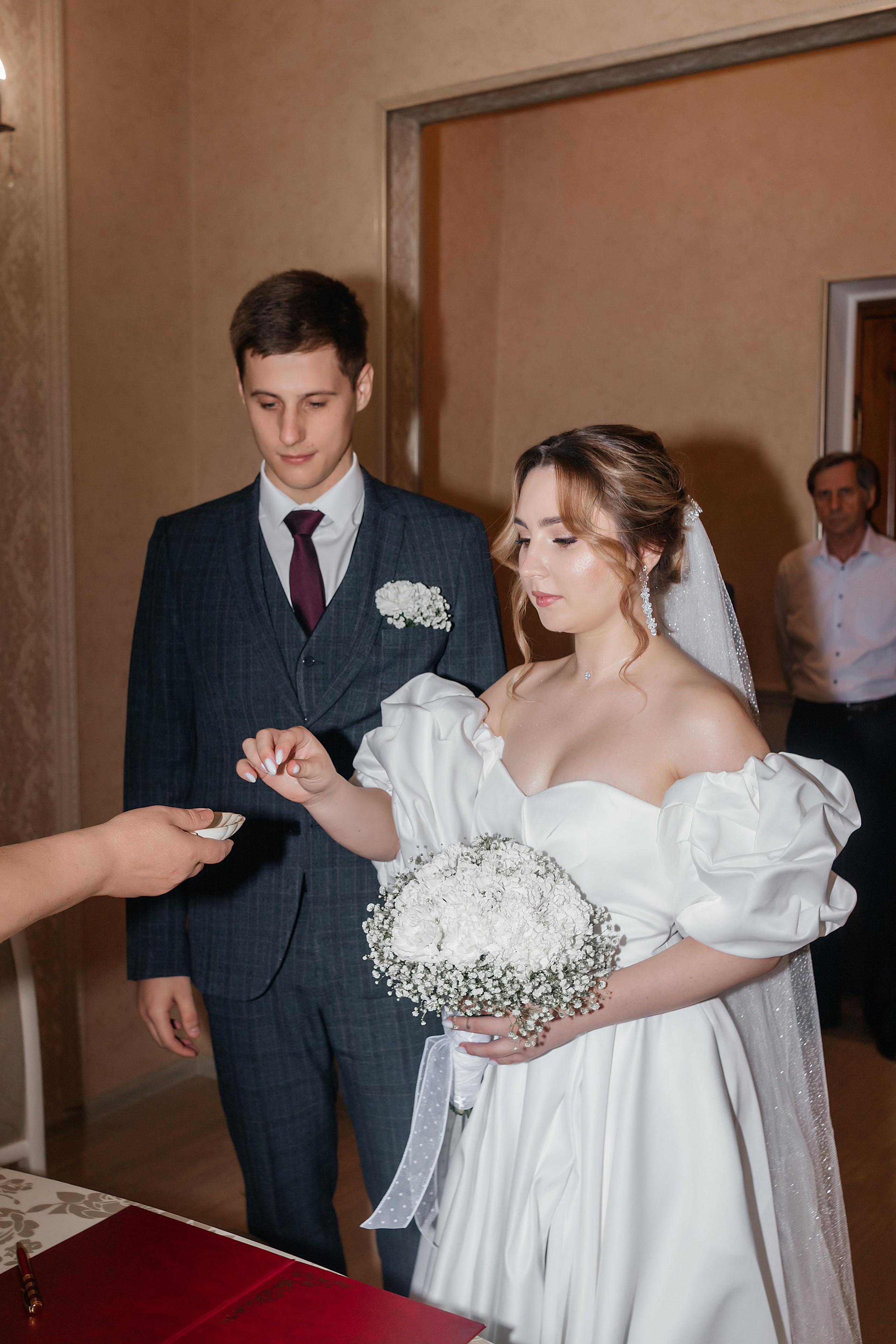 Свадебная съемка в Нижегородской филармонии. Свадебный фотограф и фотограф Love-Store в Нижнем Новгороде Анастасия