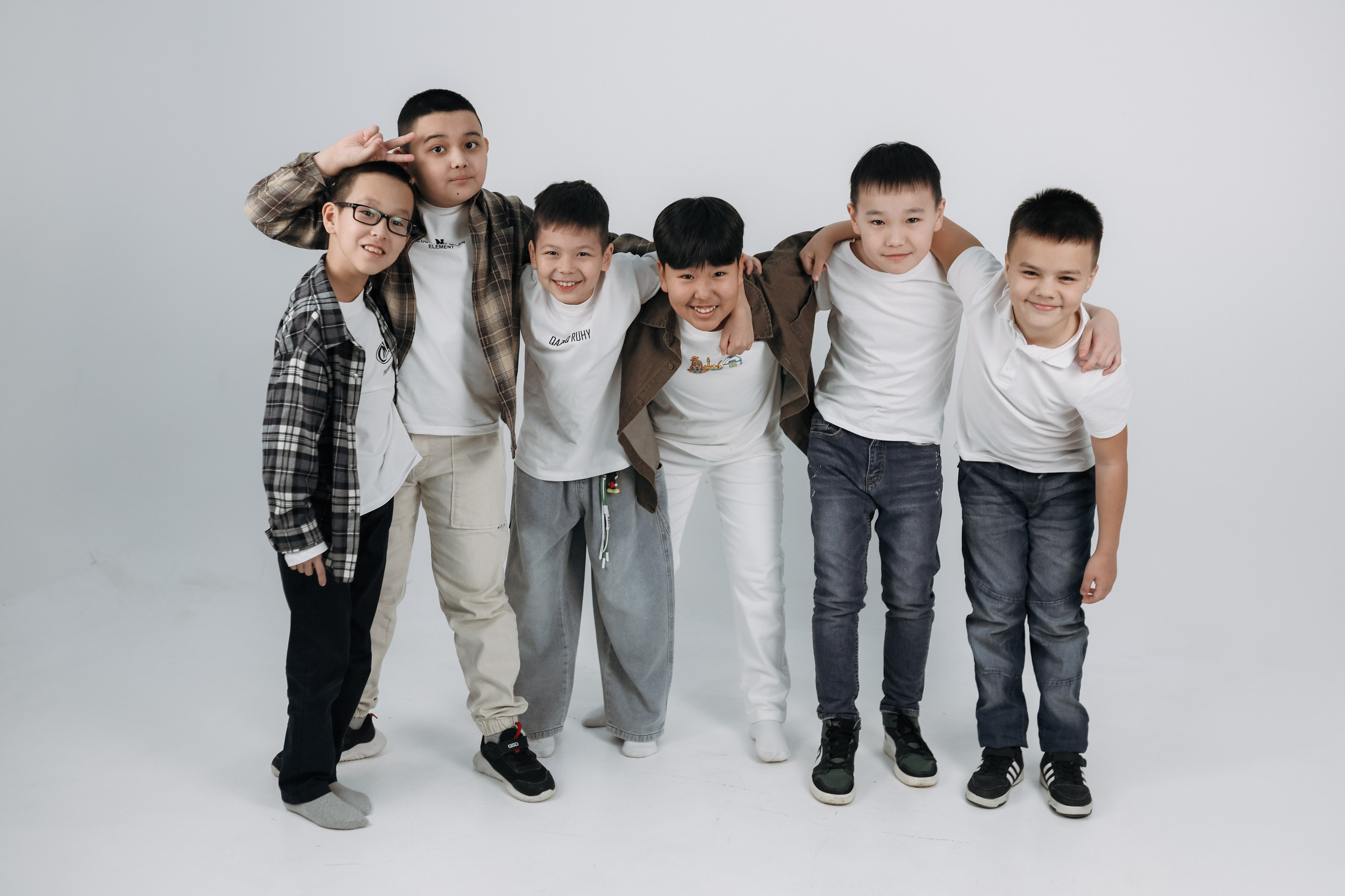 Выпускники. Фотограф в Жезказгане. Графический дизайнер