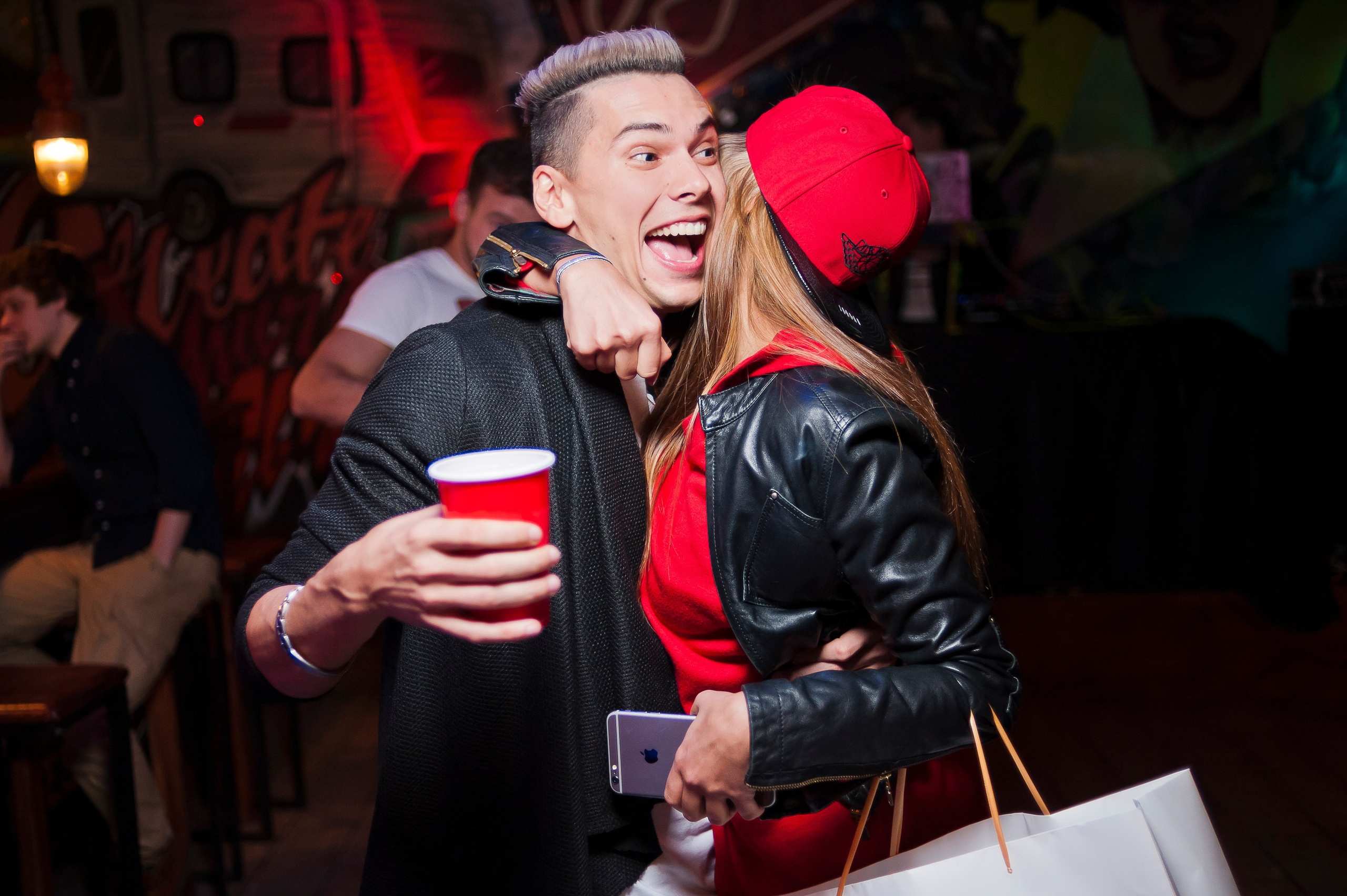 Эмоции. Фотограф Андрей Милевский в Москве. Репортаж на ваших значимых событиях