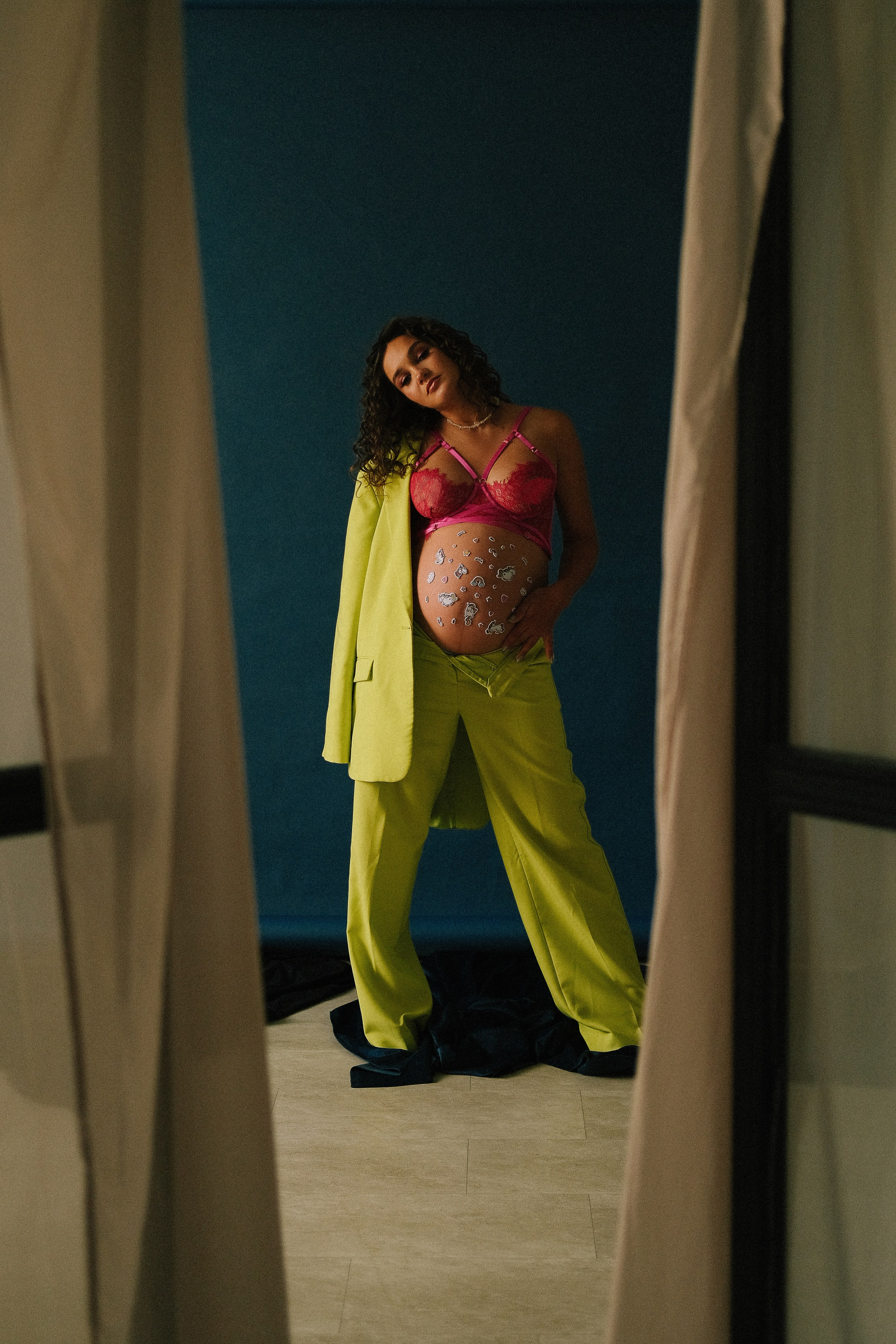 Кира. Главная