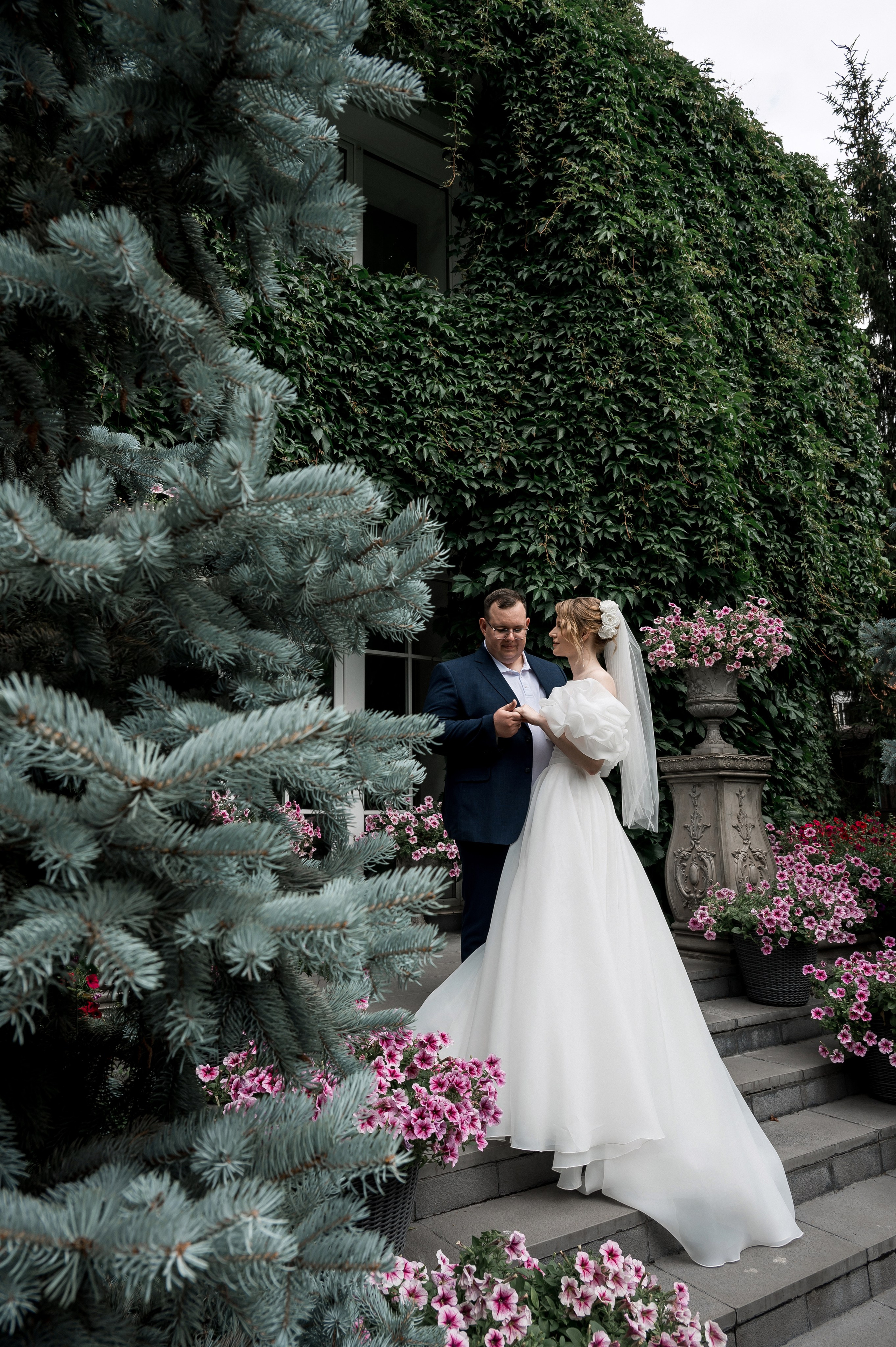 Илья и Яна 13.07.25 Secret Garden. Свадебный фотограф в Новосибирске. Александра Верхушина