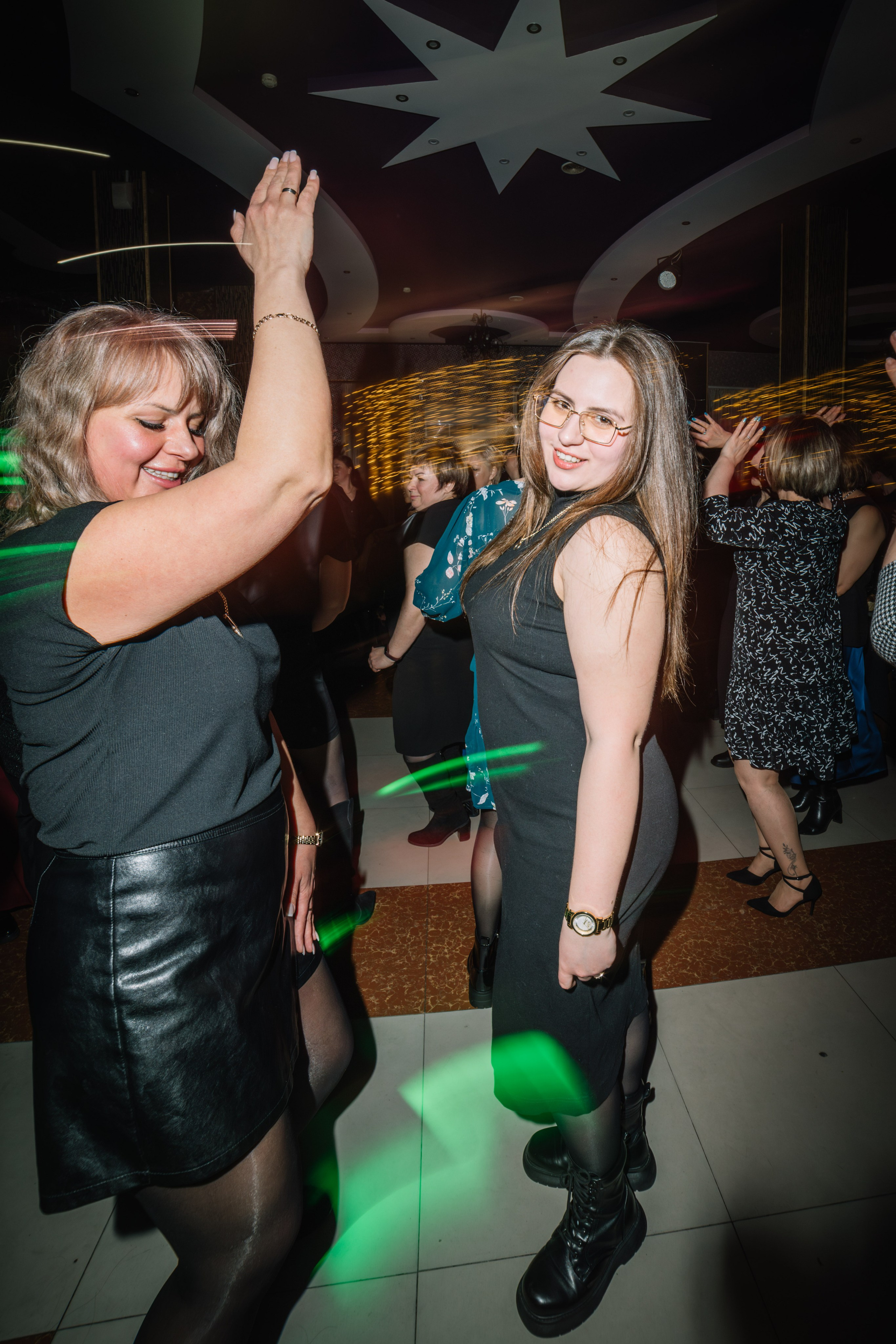 Holiday party. Семейный, репортажный, детский фотограф Комсомольск-на-Амуре