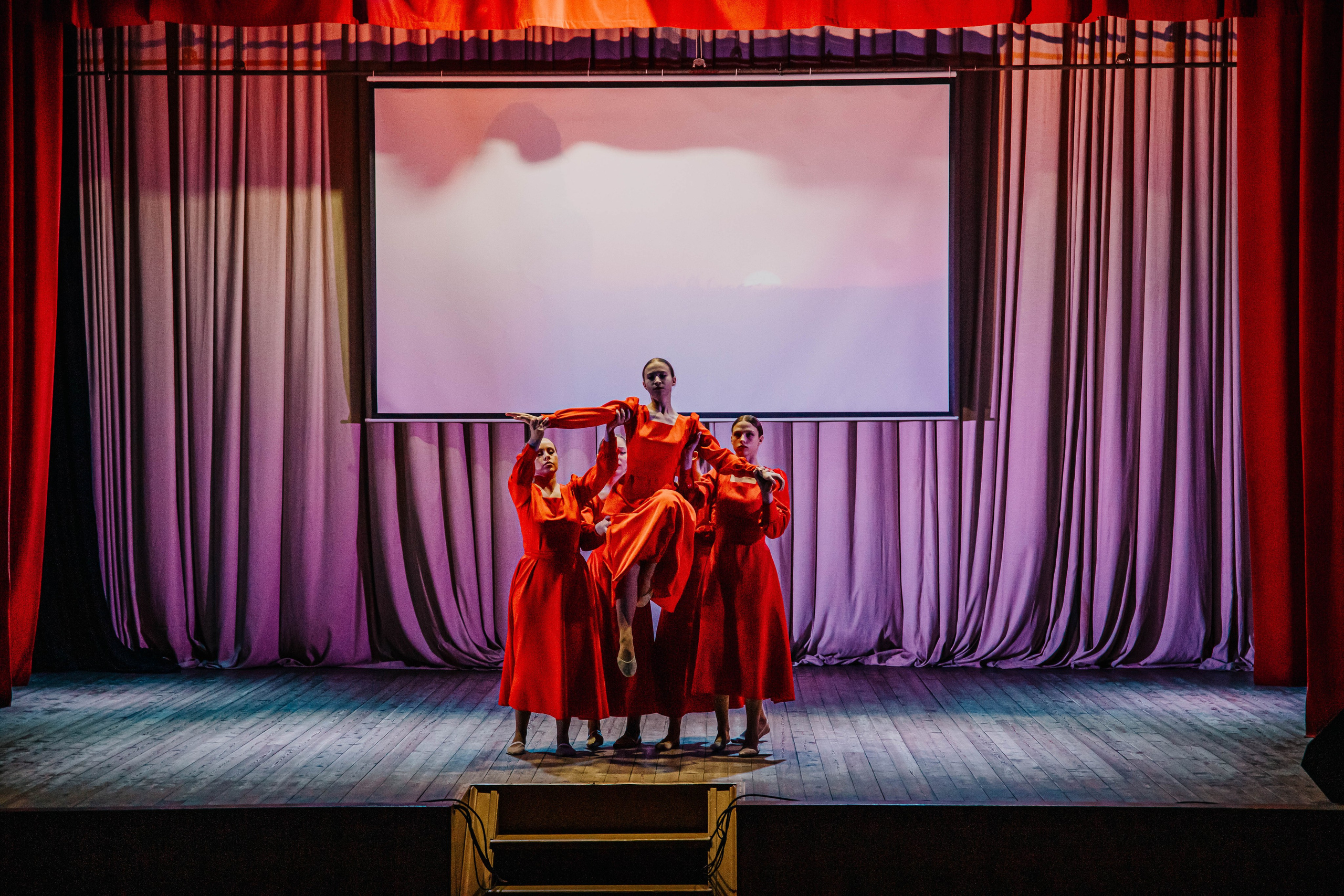 Отчетный концерт хореографического коллектива Пульс!. Фотограф Дарья Маташкова