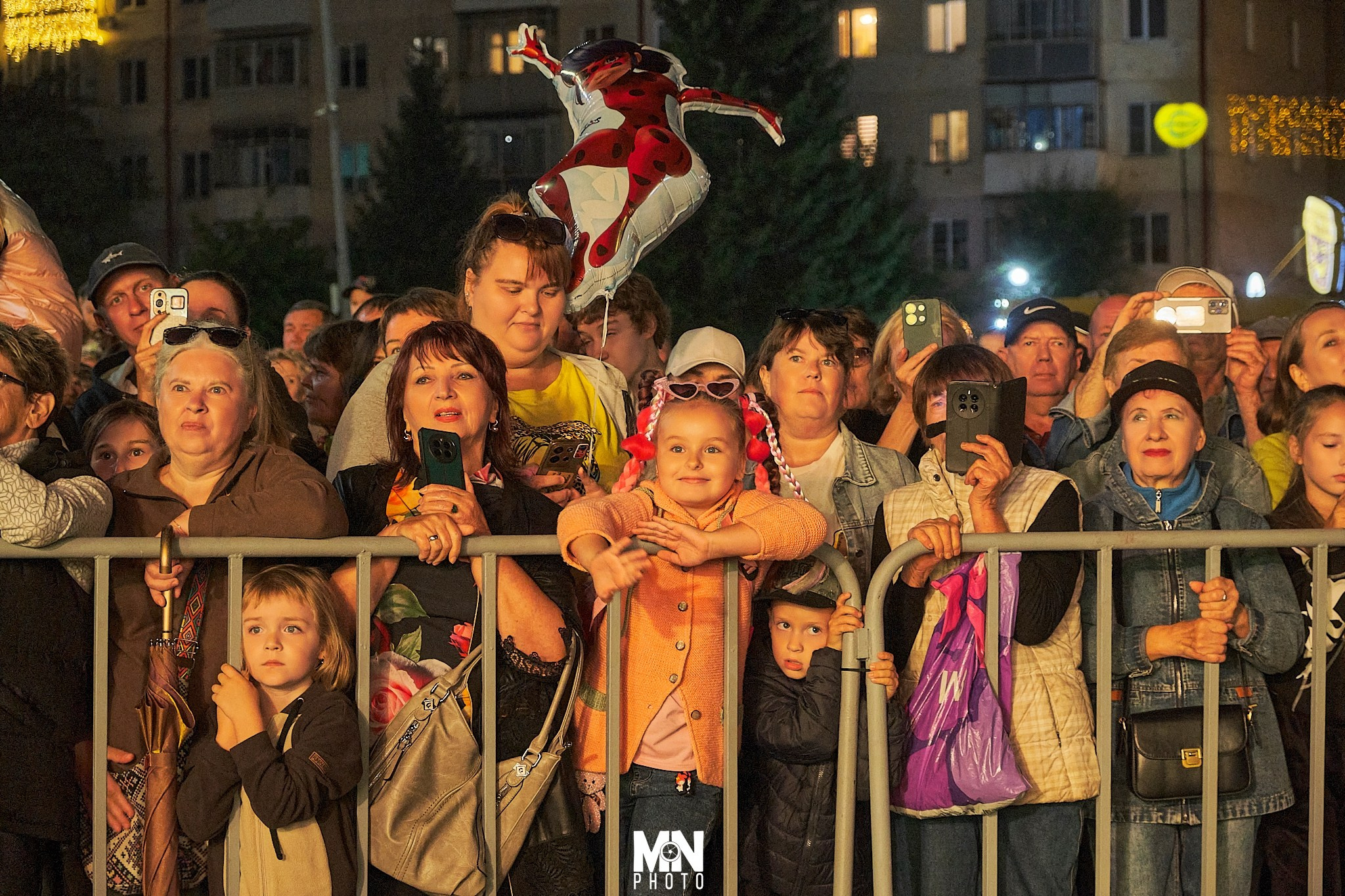 Праздник, который мы заслужили! День Шахтера в Междуреченске - это ДК “Распадский” и “Братья Грим”, которые сделали этот день по-настоящему ярким и незабываемым! Никита Максимов в своем репортаже.