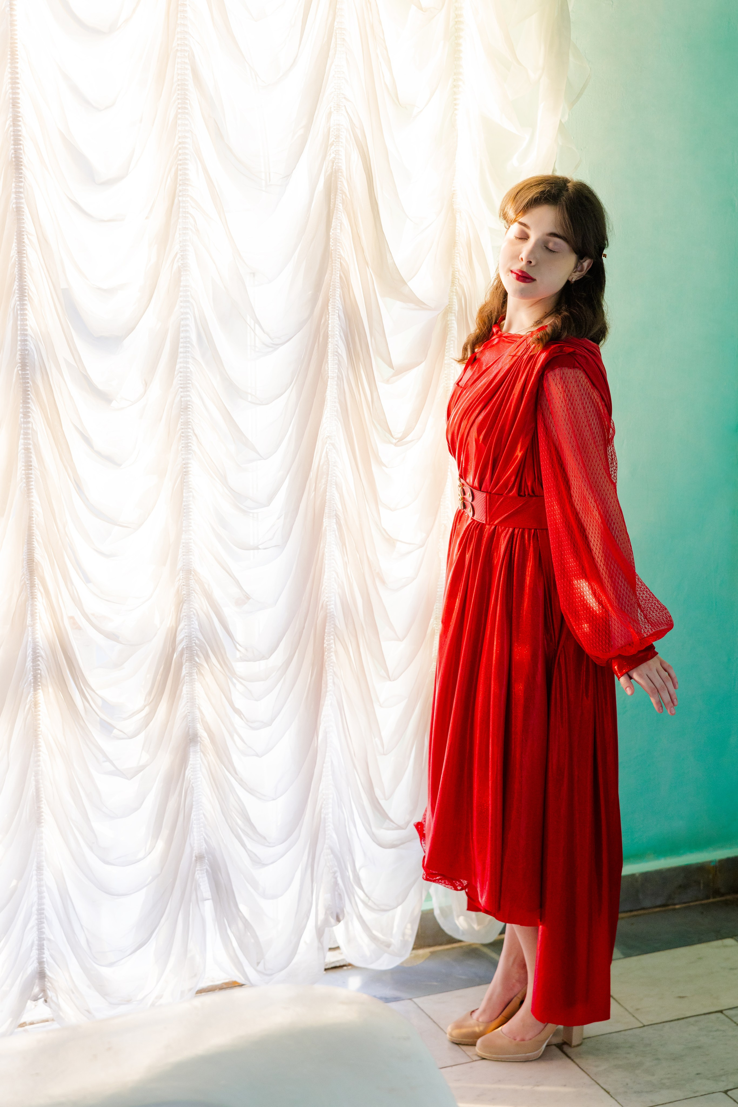 Мария в красном платье. Фотограф в Туле Крупский АнДРей. Фотостудия «КАДР71» в Туле