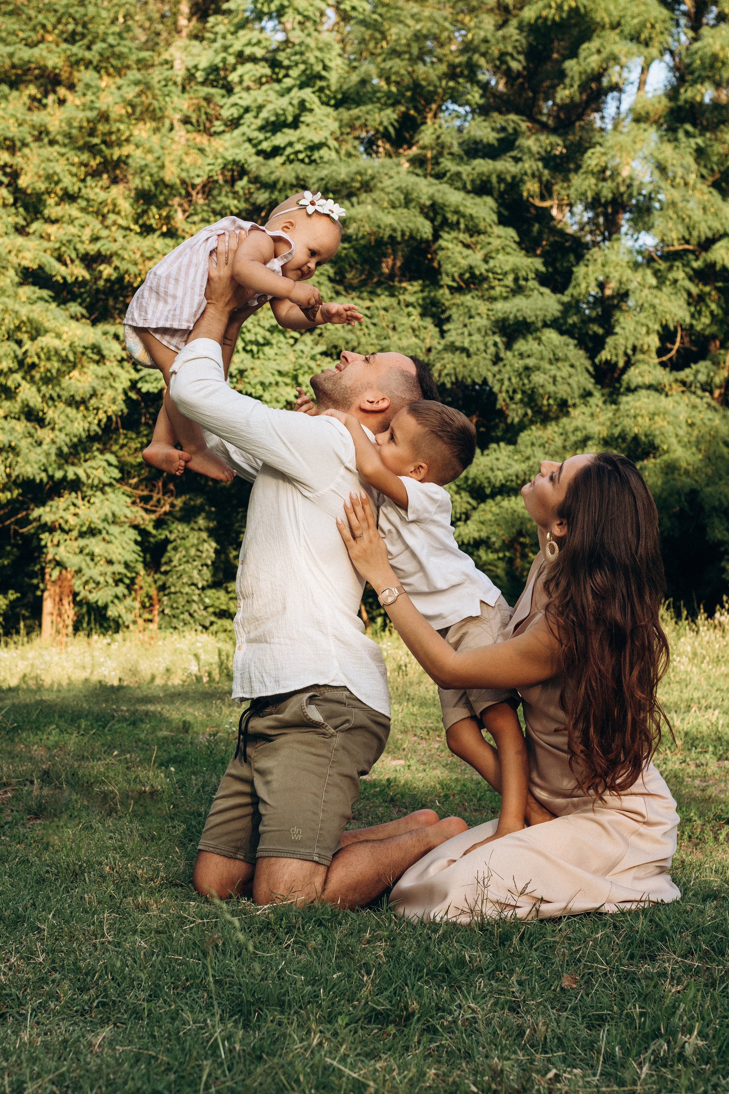 В стране чудес: Настя, Амели, Эден, Эмиль. Фотограф в Краснодаре Арина Кудряшова