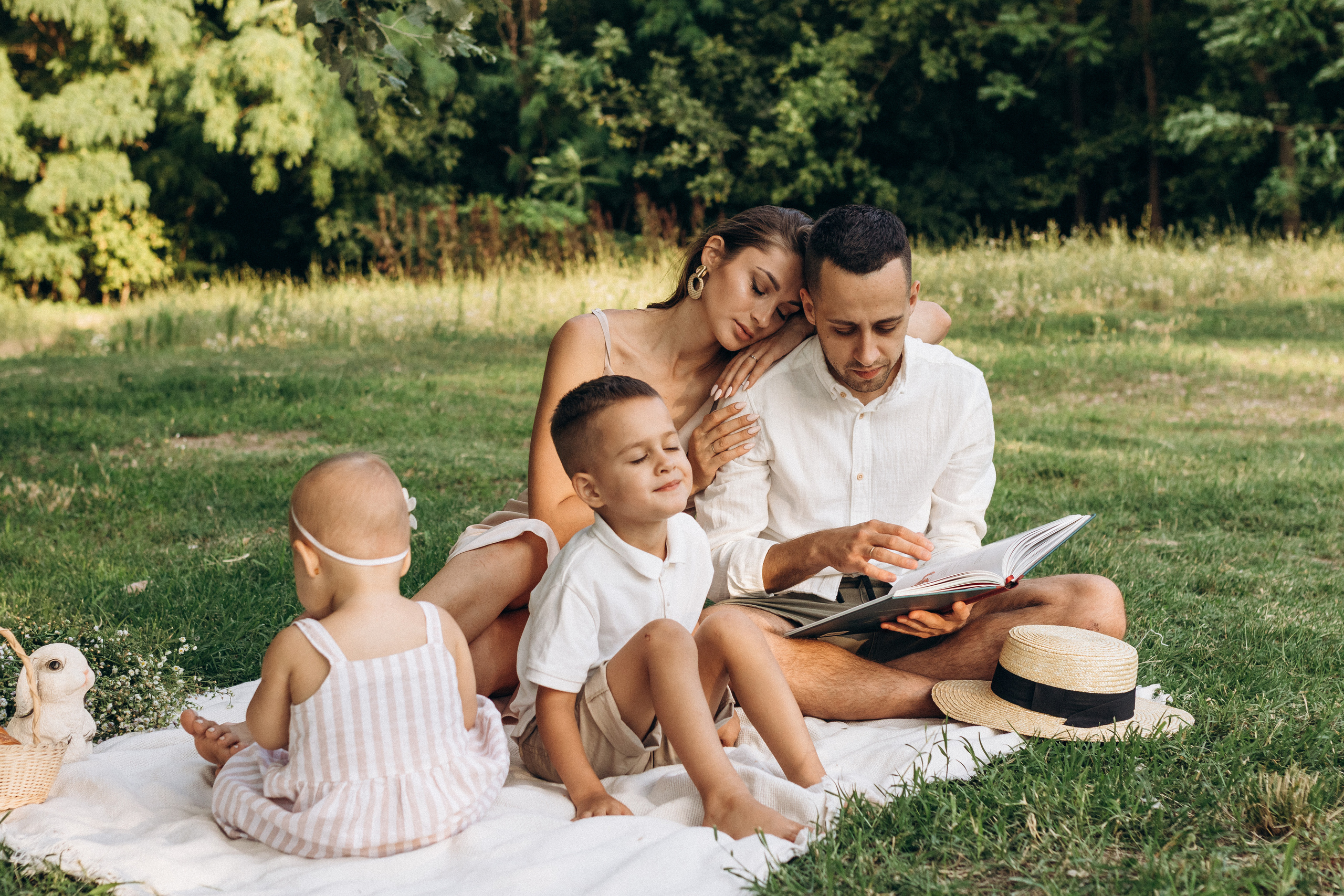 В стране чудес: Настя, Амели, Эден, Эмиль. Фотограф в Краснодаре Арина Кудряшова