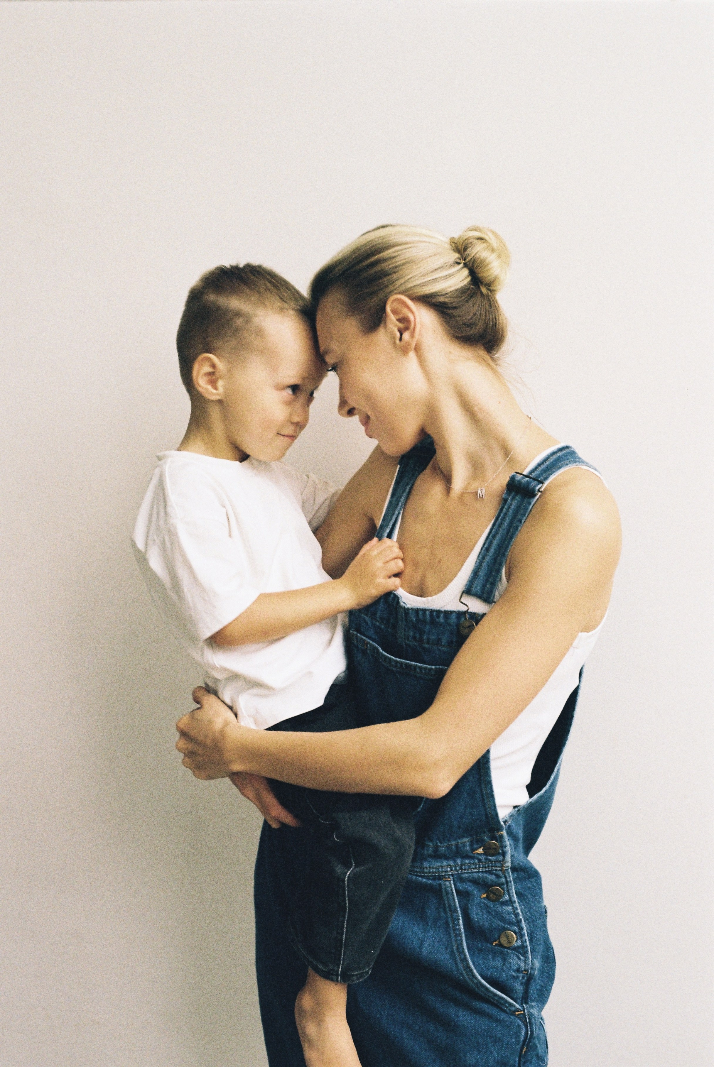 Дарья и Мирон (35 mm). Фотограф в Екатеринбурге и Москве, Анна