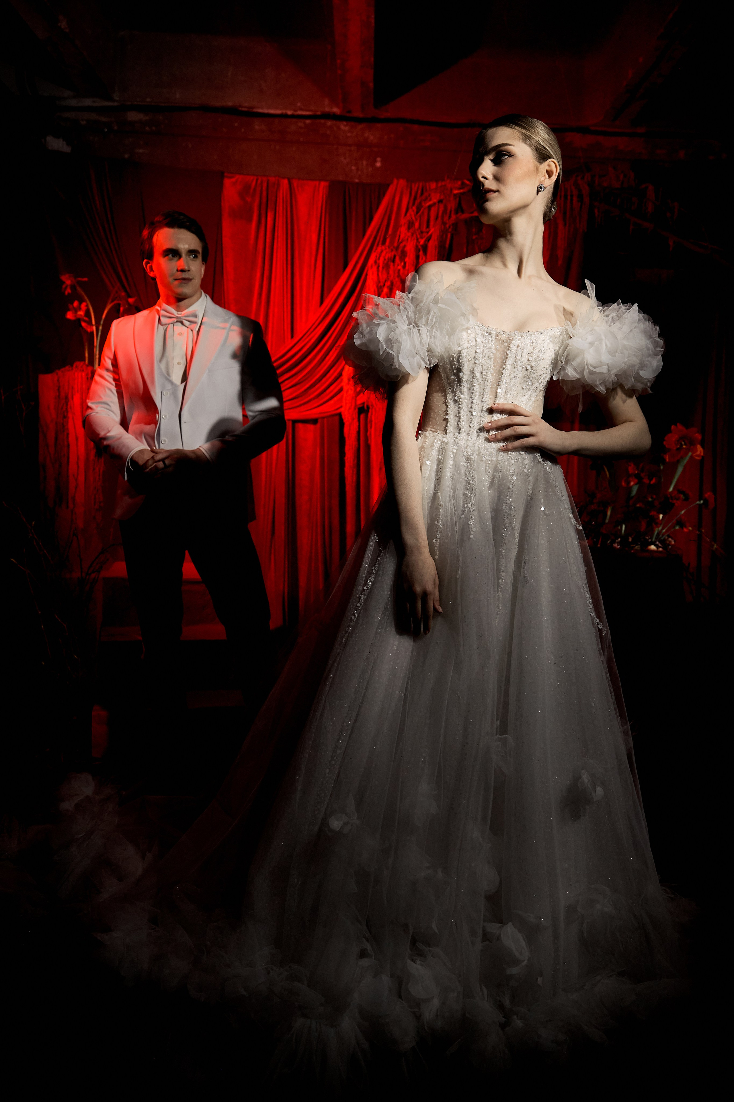 Red. Свадебный фотограф в Красноярске Владимир Ятмасов