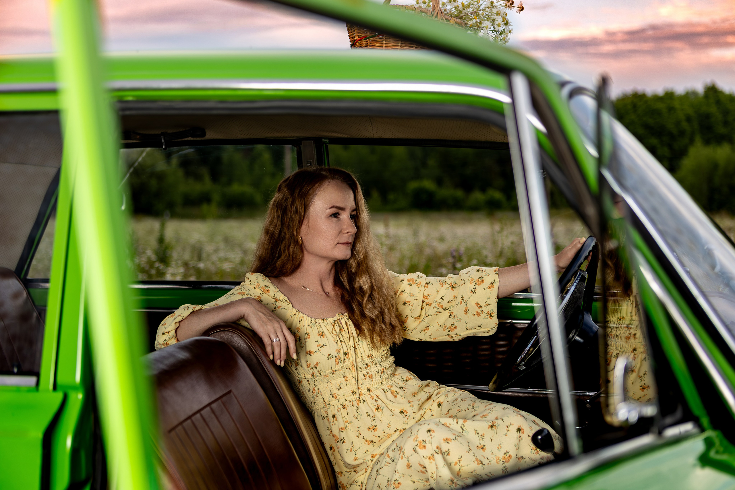 Soviet Love Story Михаил и Евгения. Reportage, studio, wedding, motorsport, commercial, photo shoot: Photographers Nikolai and Elena DvoTar