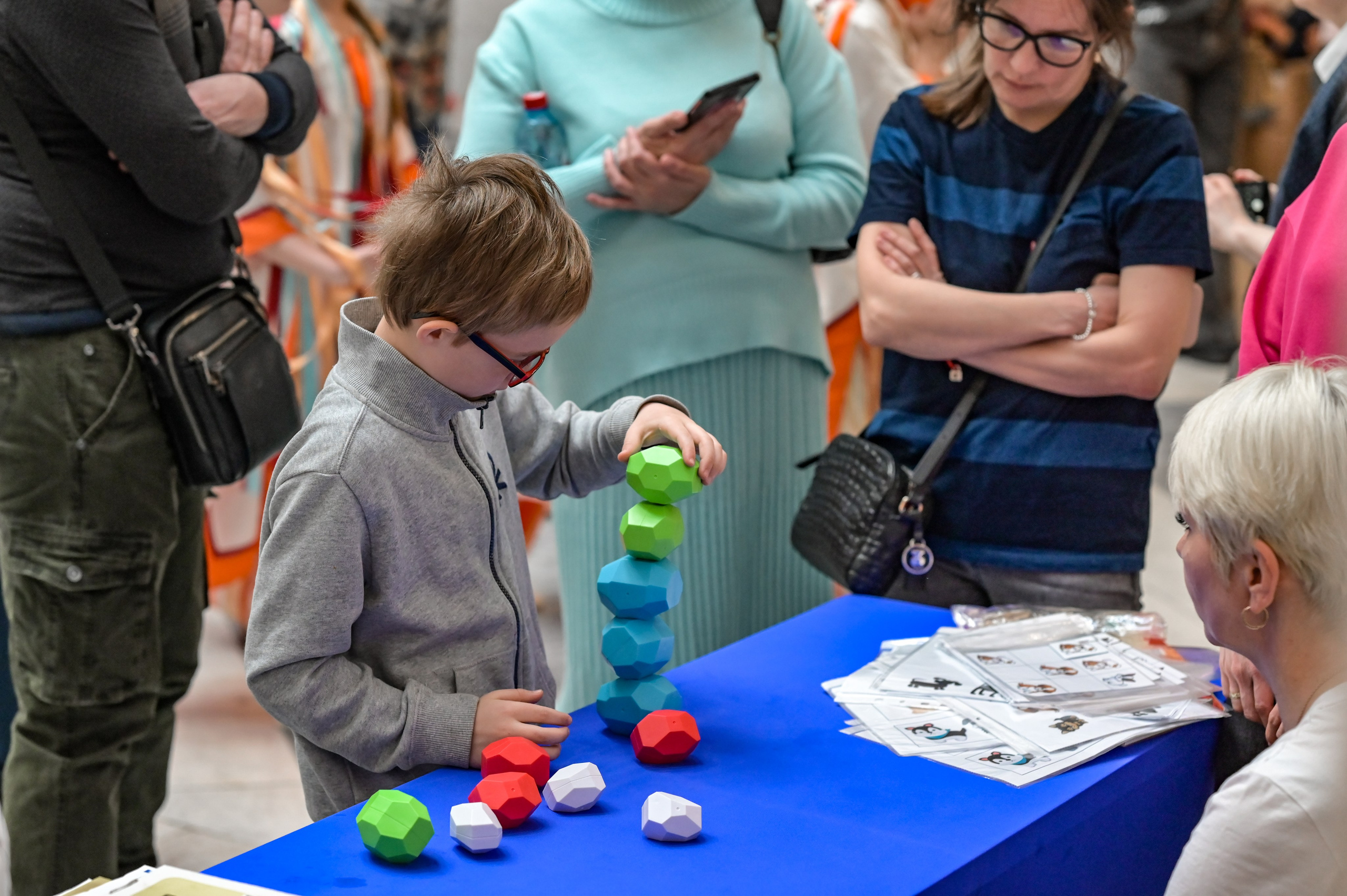 «Люди как люди» РДГБ 2024 г. Семейный и репортажный фотограф в Москве Анастасия Трубкина