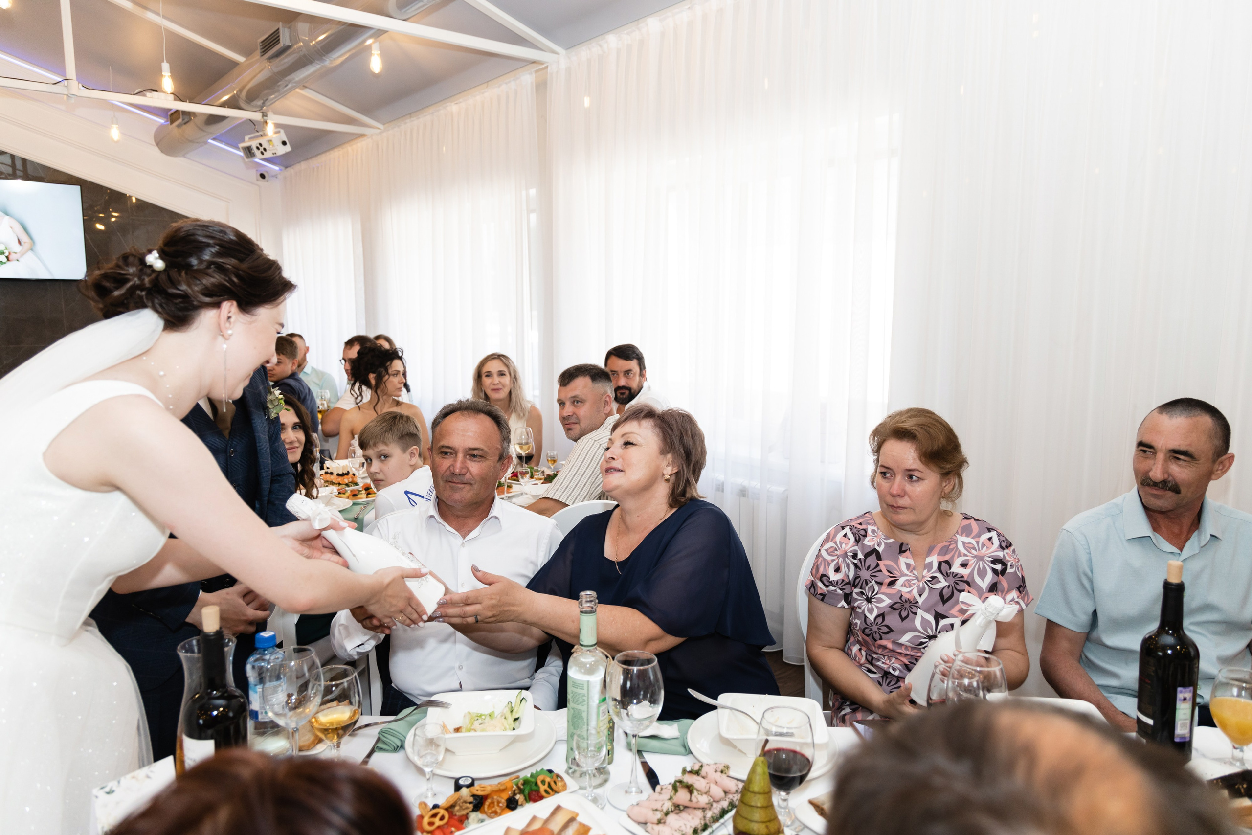 Алёна и Денис (полный день). Фотограф в Барнауле Юлия Садвокасова