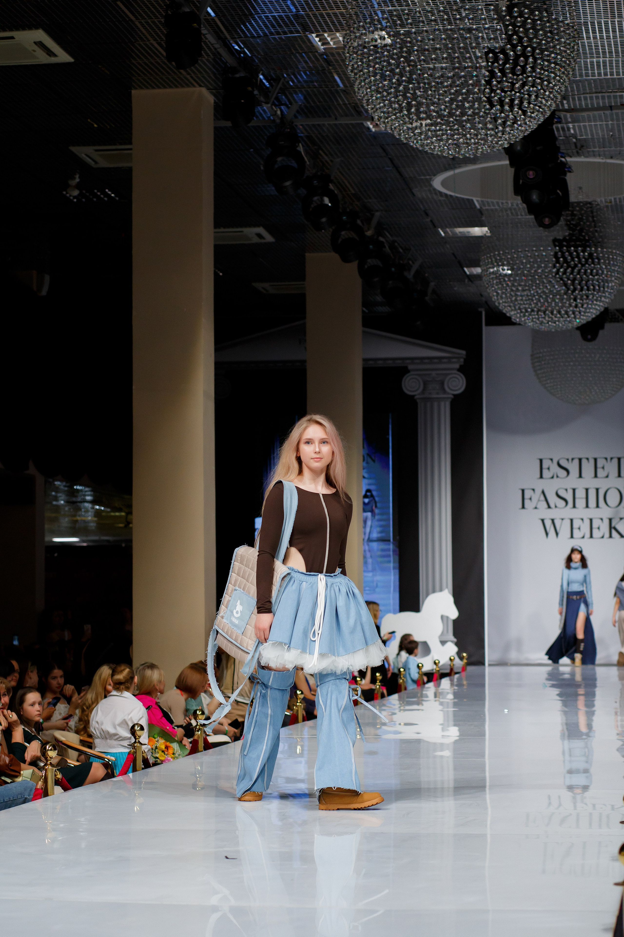 Показ дизайнера Надежды Шибиной на Estet Fashion Week. Фотограф в Подольске — Мария Бучнева