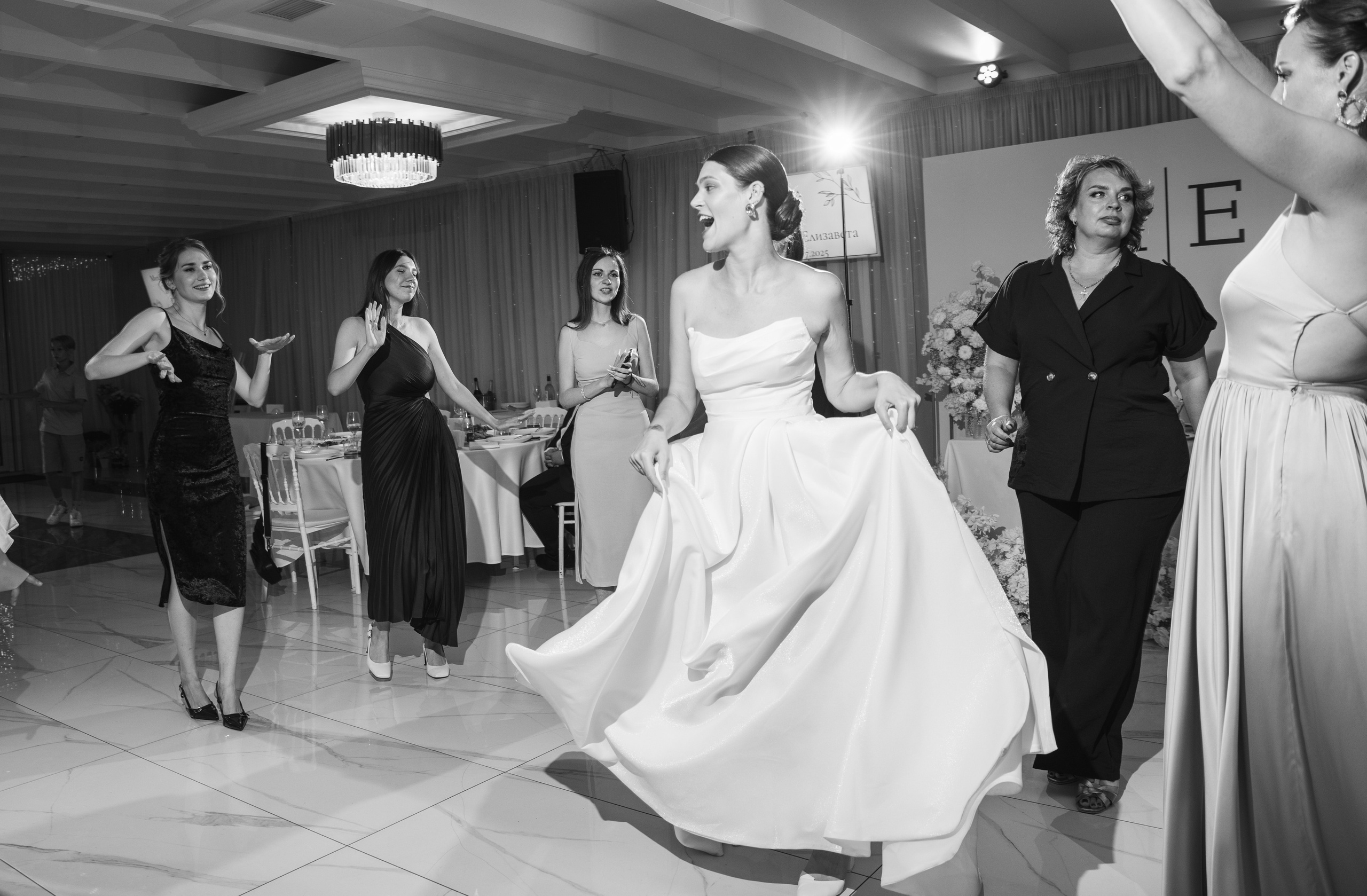 Анонс свадьба Михаил и Елизавета. Свадебный и семейный фотограф в Севастополе и Крыму Анастасия Сураева