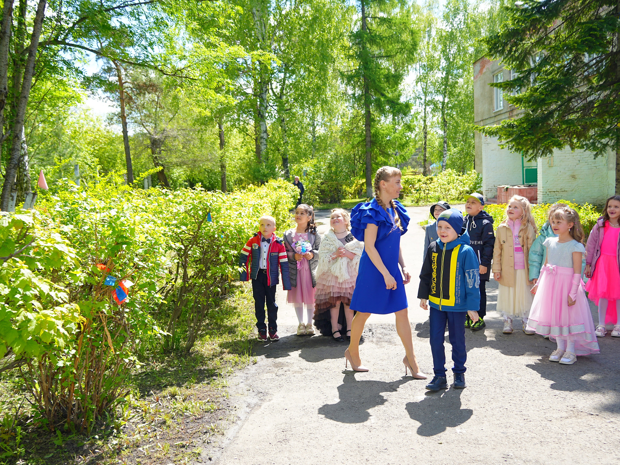 Фотосъемка видеосъёмка фотограф видеооператор новогодних утренников  в. Фотограф, видеооператор Нина Коршунова