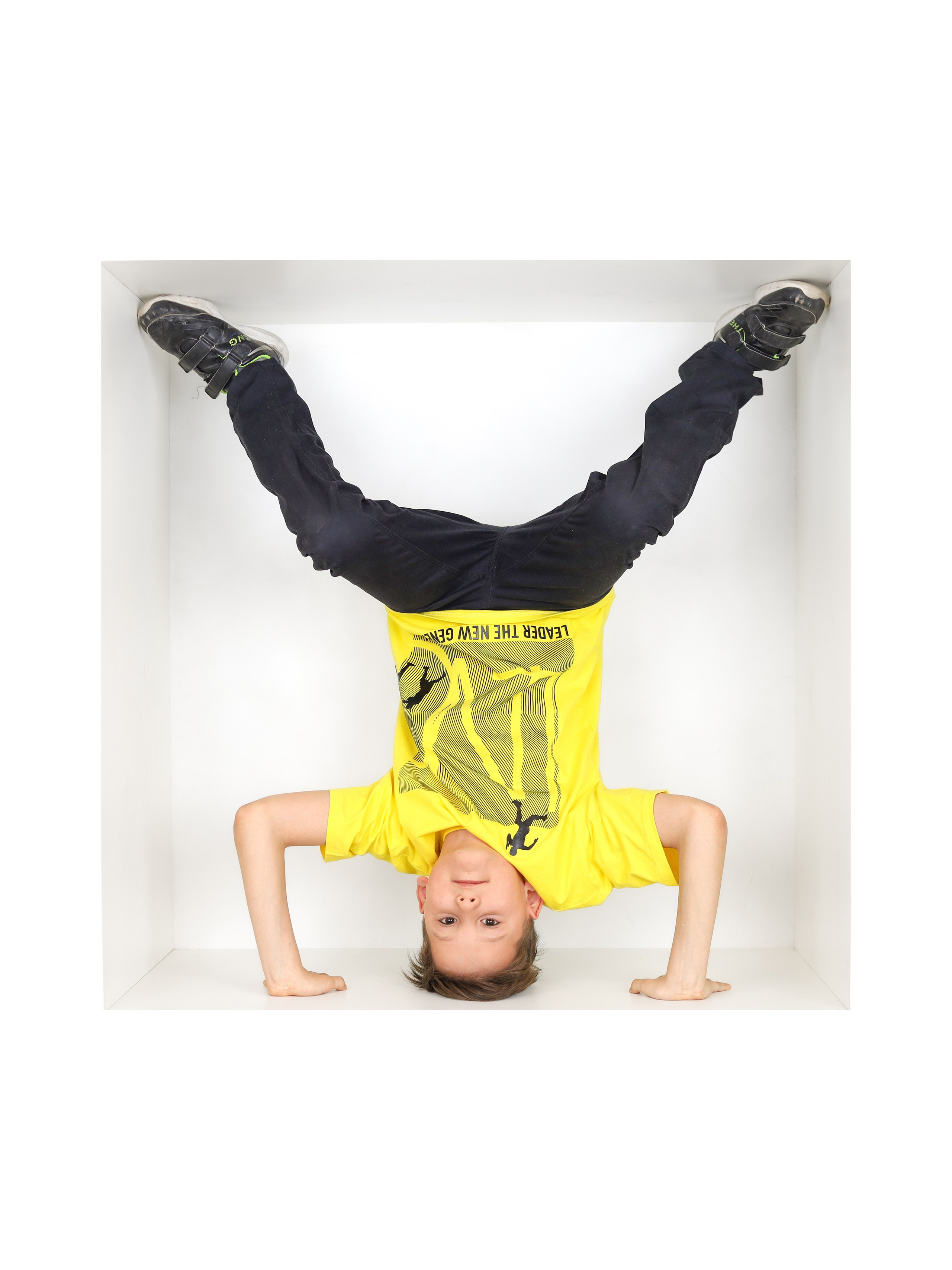 Альбом «В кубе» для начальной школы. Выпускные альбомы в Тюмени для школ, садов, вузов спортивных секций