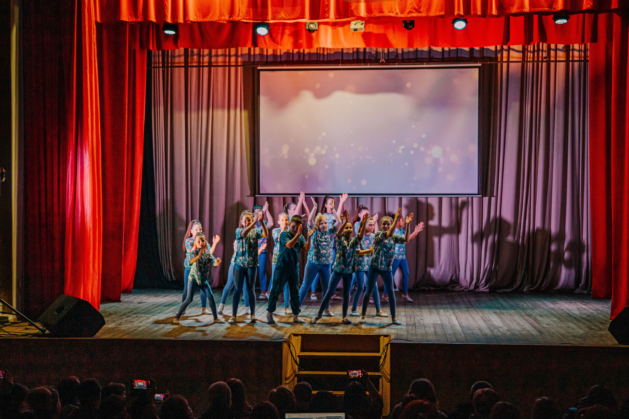 Отчетный концерт хореографического коллектива Пульс!. Фотограф Дарья Маташкова