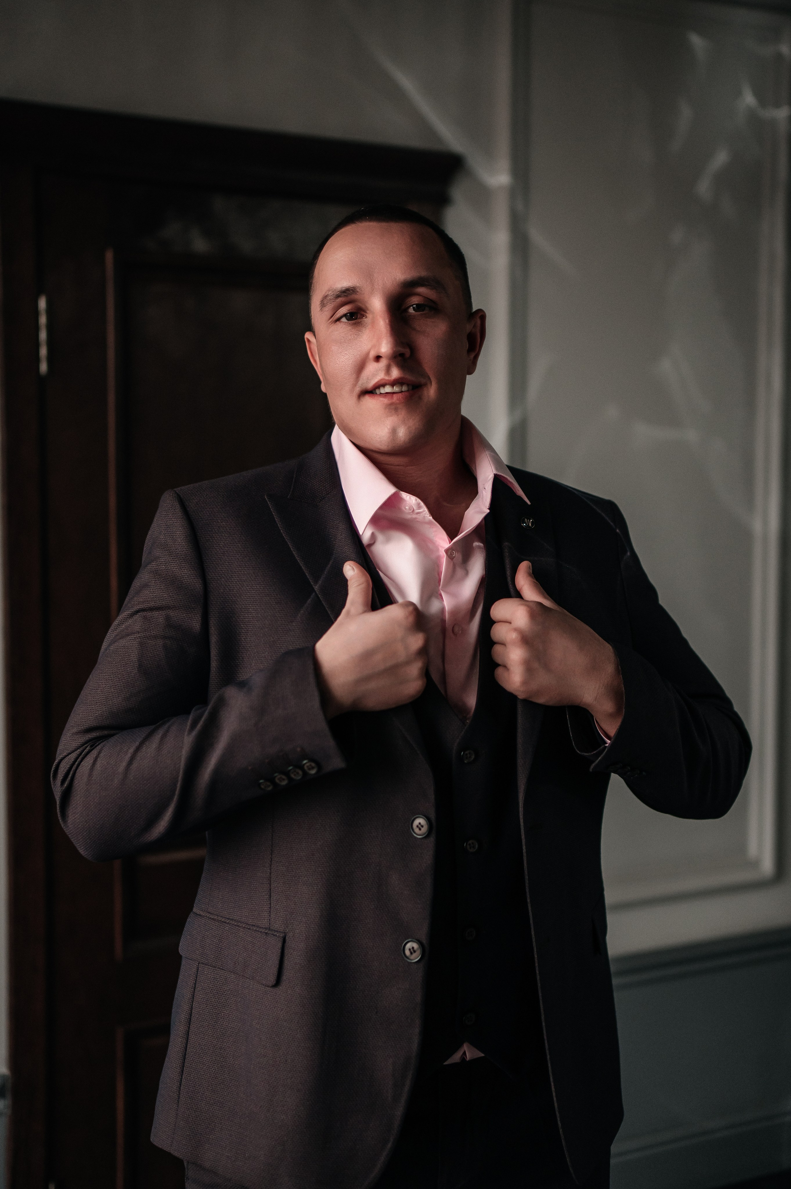 Дмитрий и Алина. Сборы. Фотограф Екатерина Бочарникова