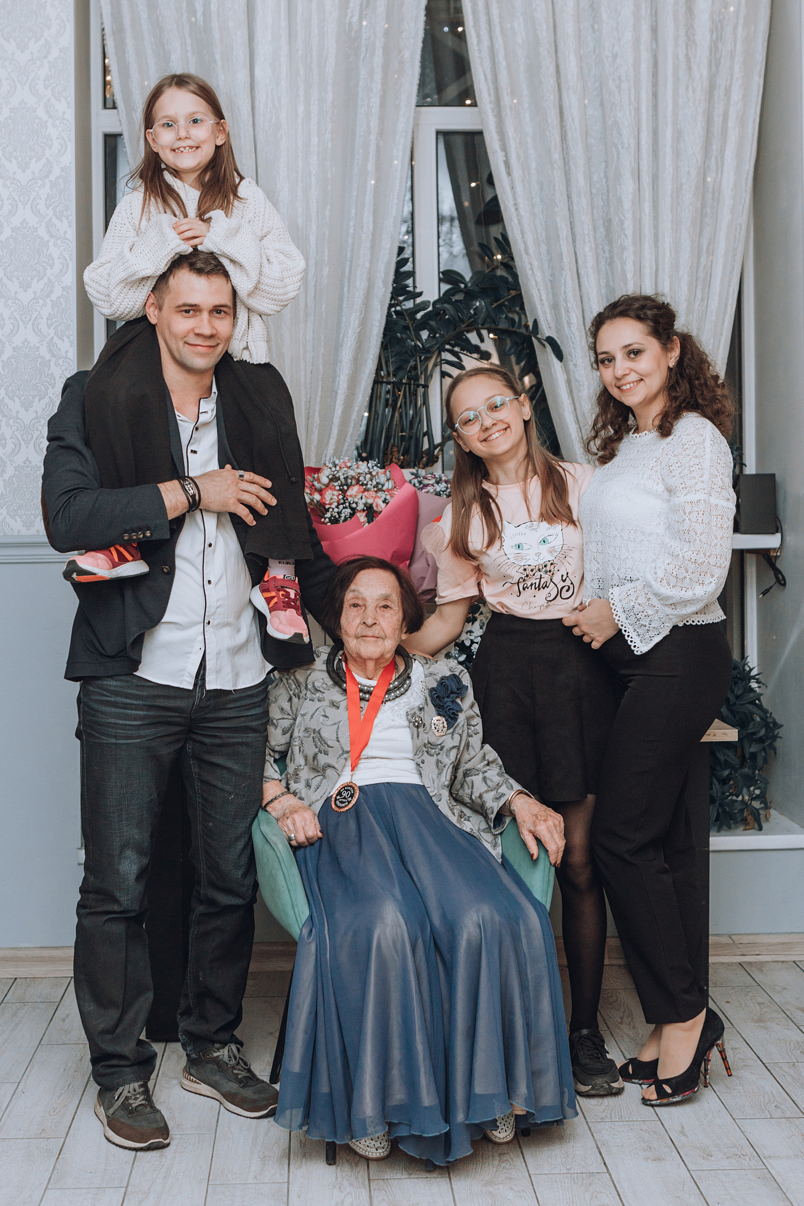 90-летний юбилей Сары Вагаповны. Фотограф в Санкт — Петербурге Анна Конофало