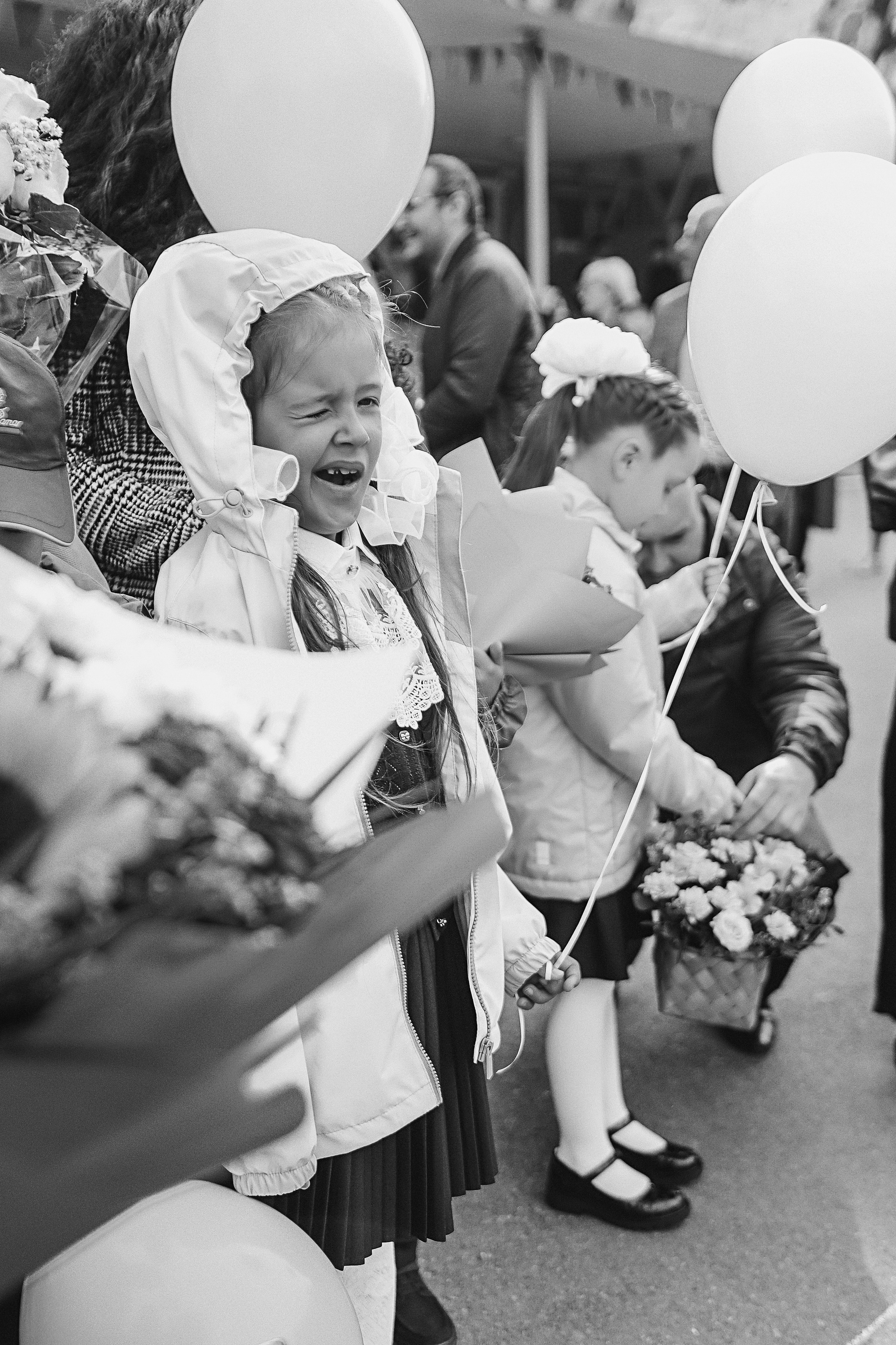 1 сентября линейка+кл час+портреты. Семейный фотограф Тюмень, фотограф на роды Салмина Мария