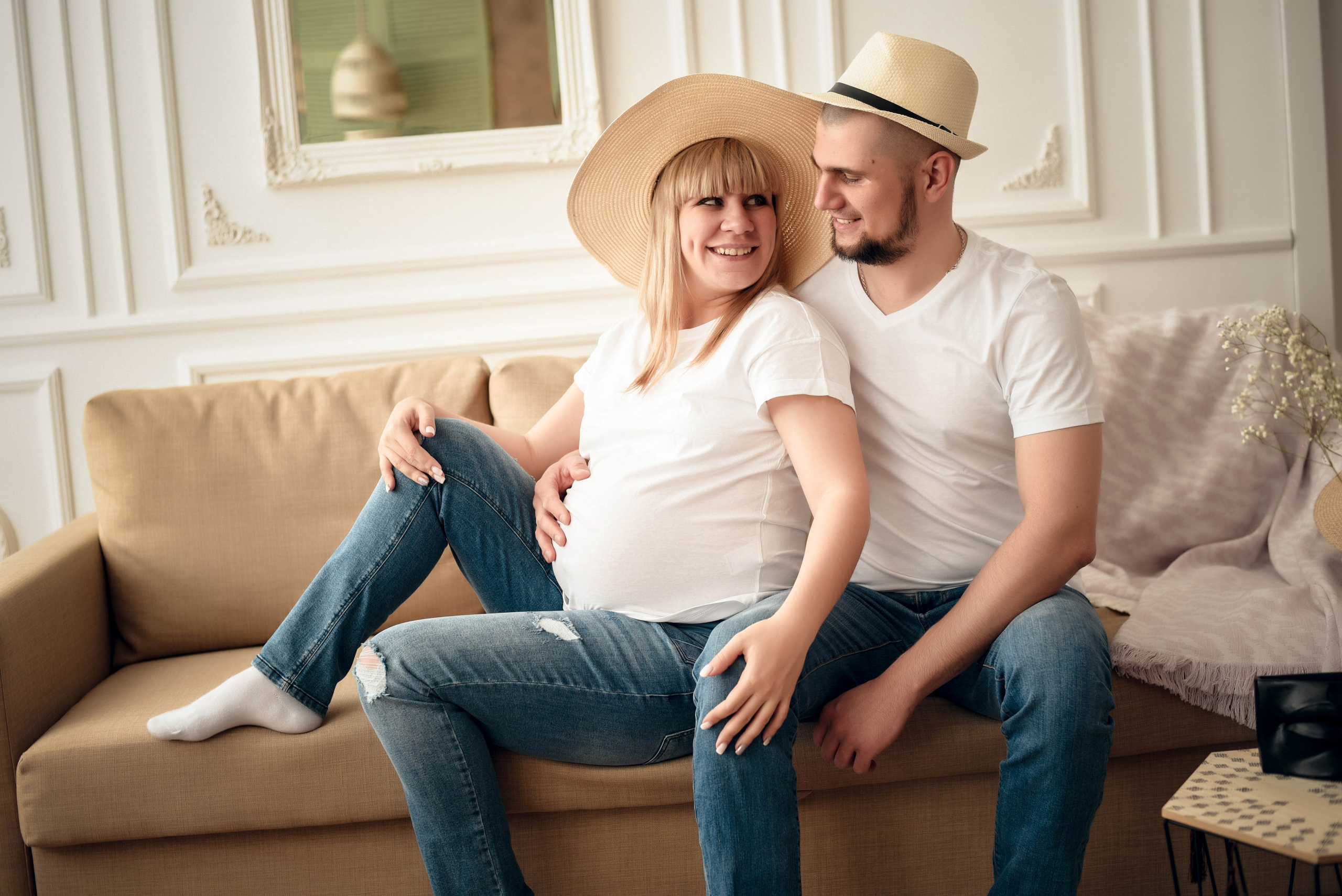 Фотосессия беременности (семейная съемка). Свадебный, семейный, детский, контент фотограф в Омске Максим Ильин