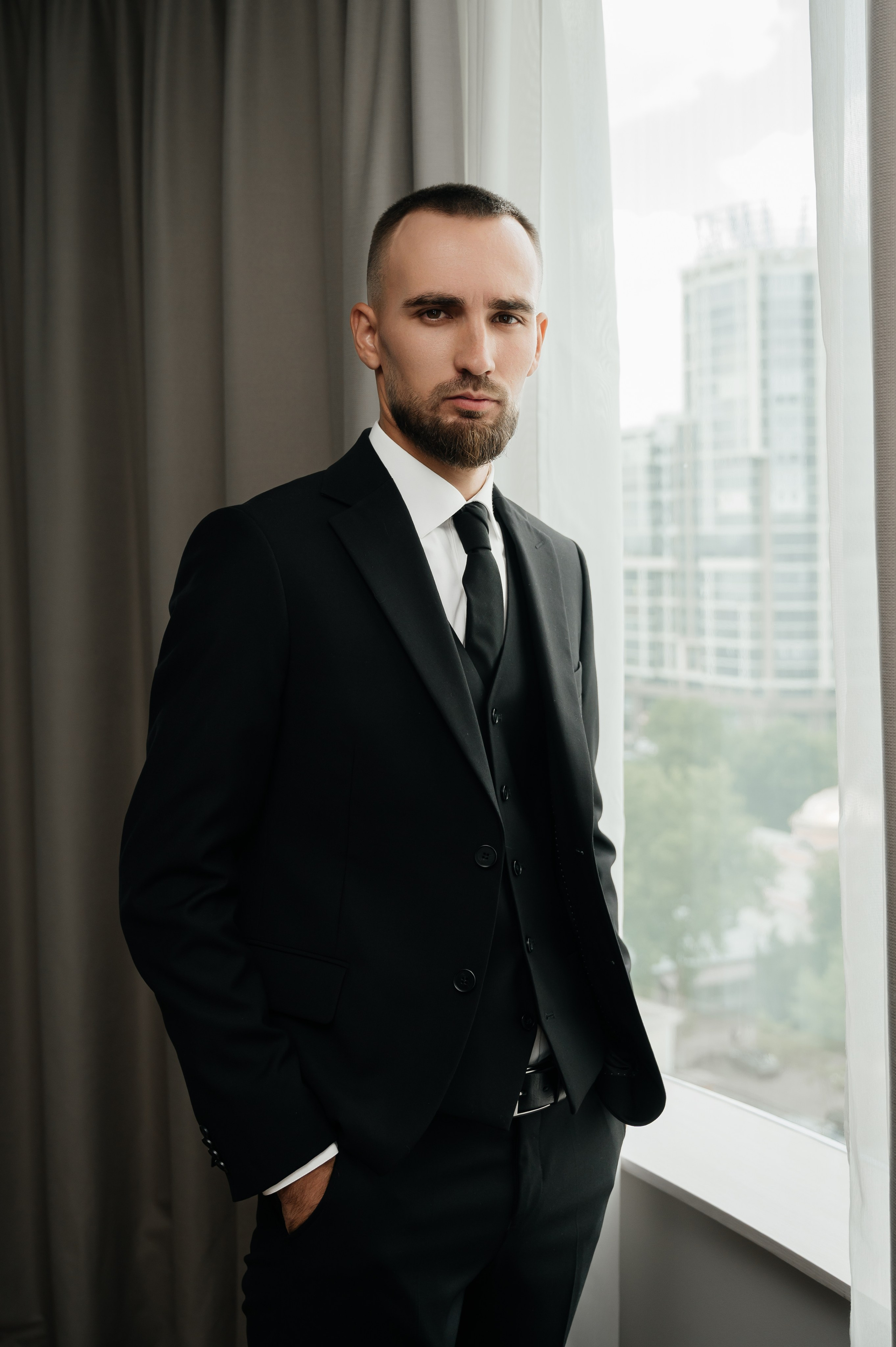 Свадьба (утро в отеле). Свадебный и семейный фотограф в Краснодаре Алина Мельник