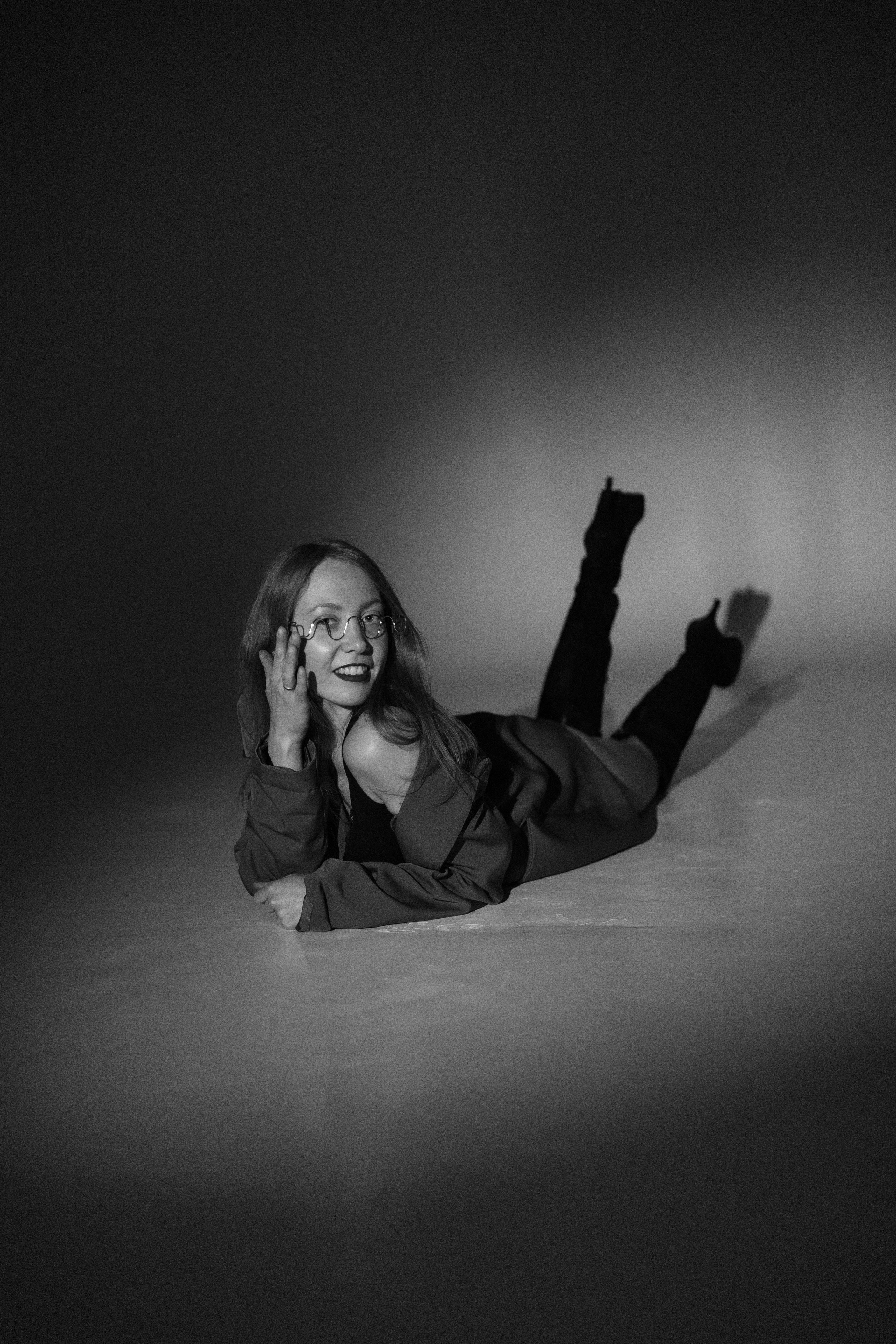 ЖЕНСКИЕ ПОРТРЕТЫ СТУДИЯ 2026. Фотограф Красноярск съемки лавстори, фотосессия в студии, портретная съемка, творческие фотосессии