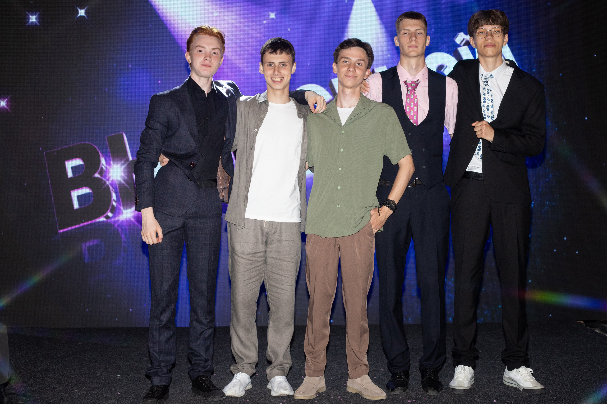 Выпускной в Винотеке. Свадебный и семейный фотограф в Сургуте и ХМАО Черепанова Наталья