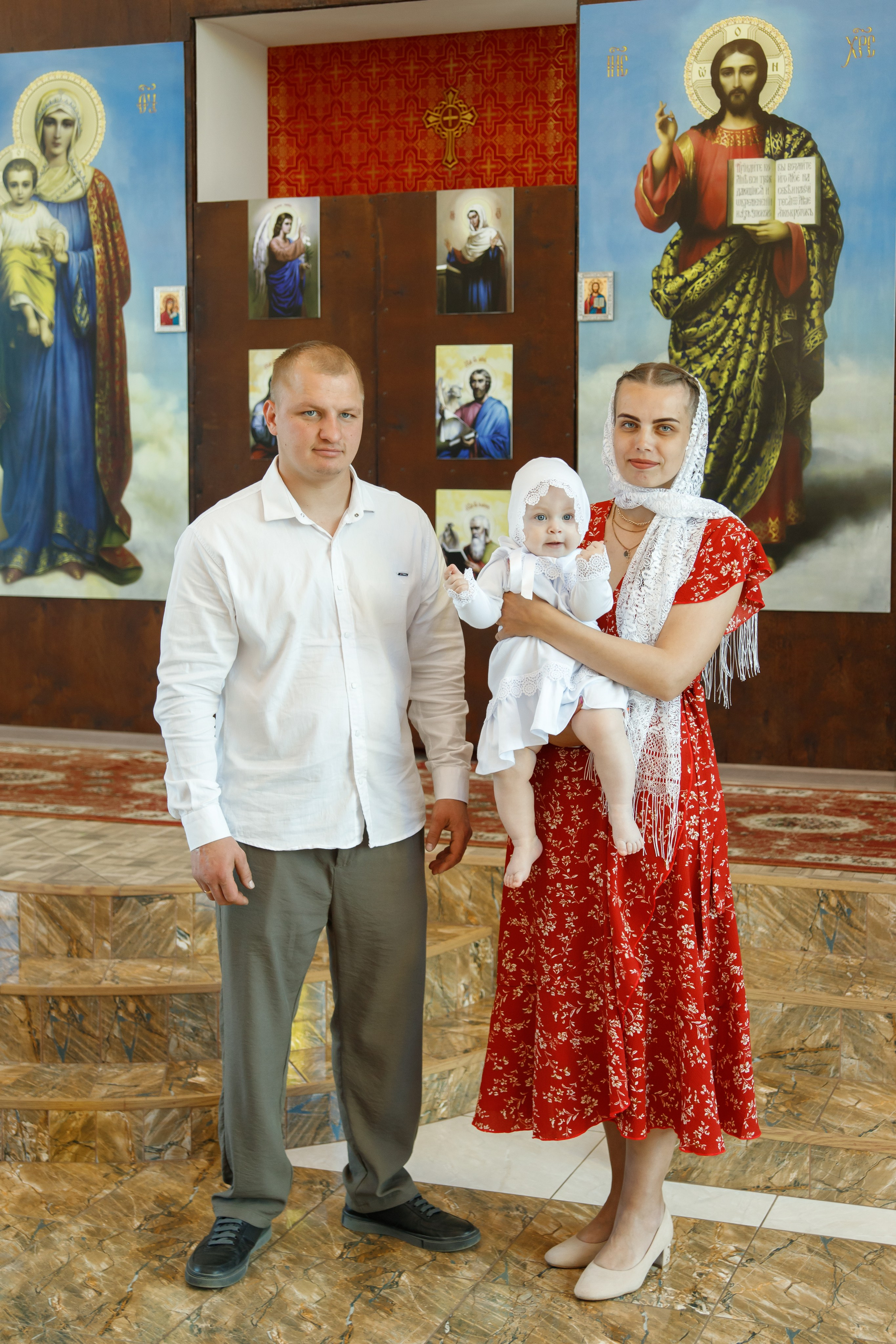 Таинство крещения Варвары. Свадебный фотограф Краснодар Марина Зверева