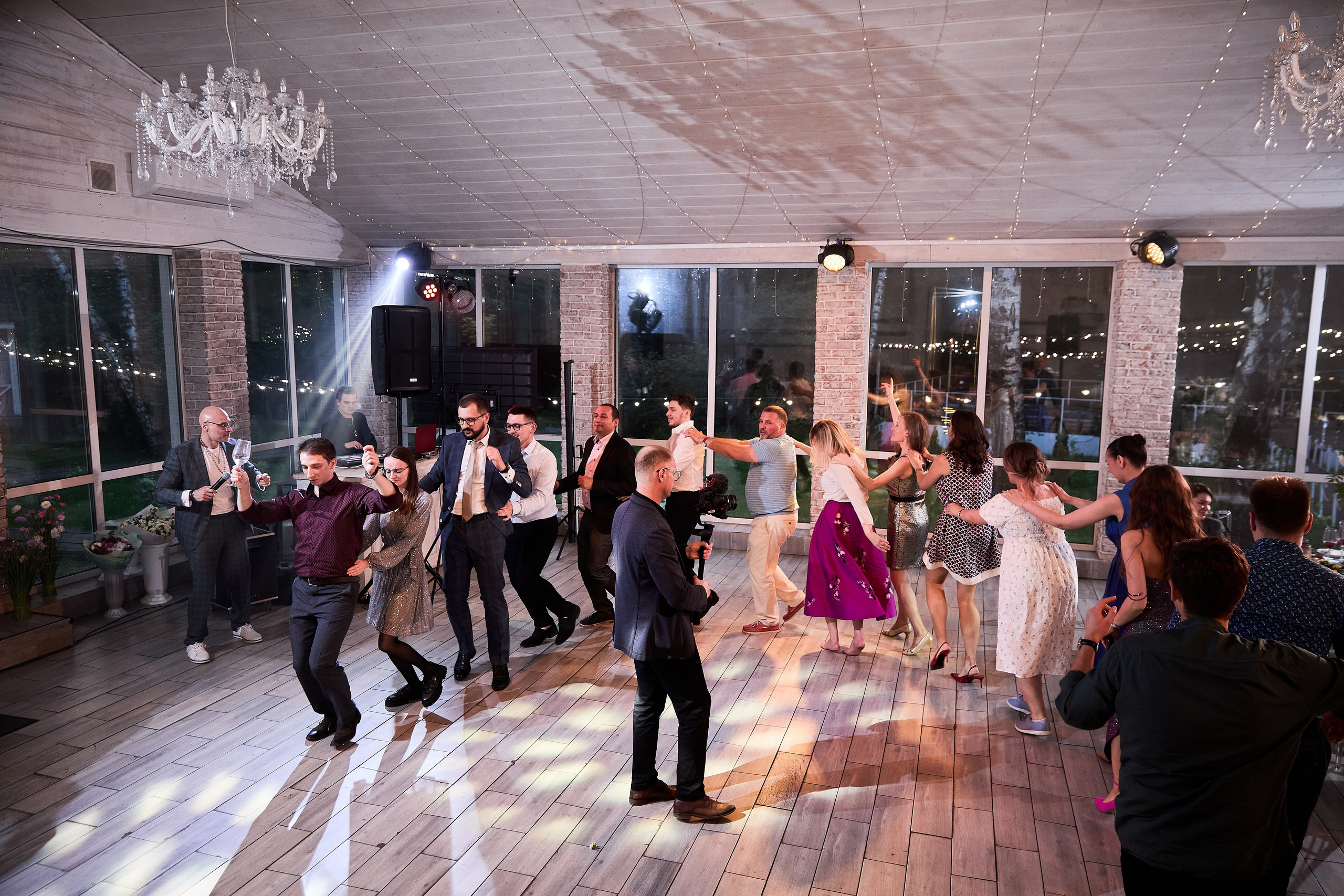 Владимир и Юлия. Репортажный Фотограф Москва Дарья Лунева