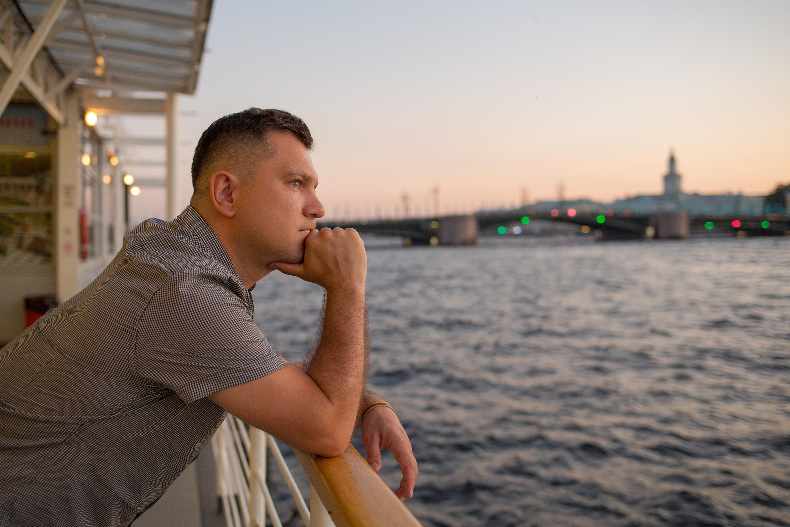 Олег, Локация: Дворцовая набережная, С-Петербург