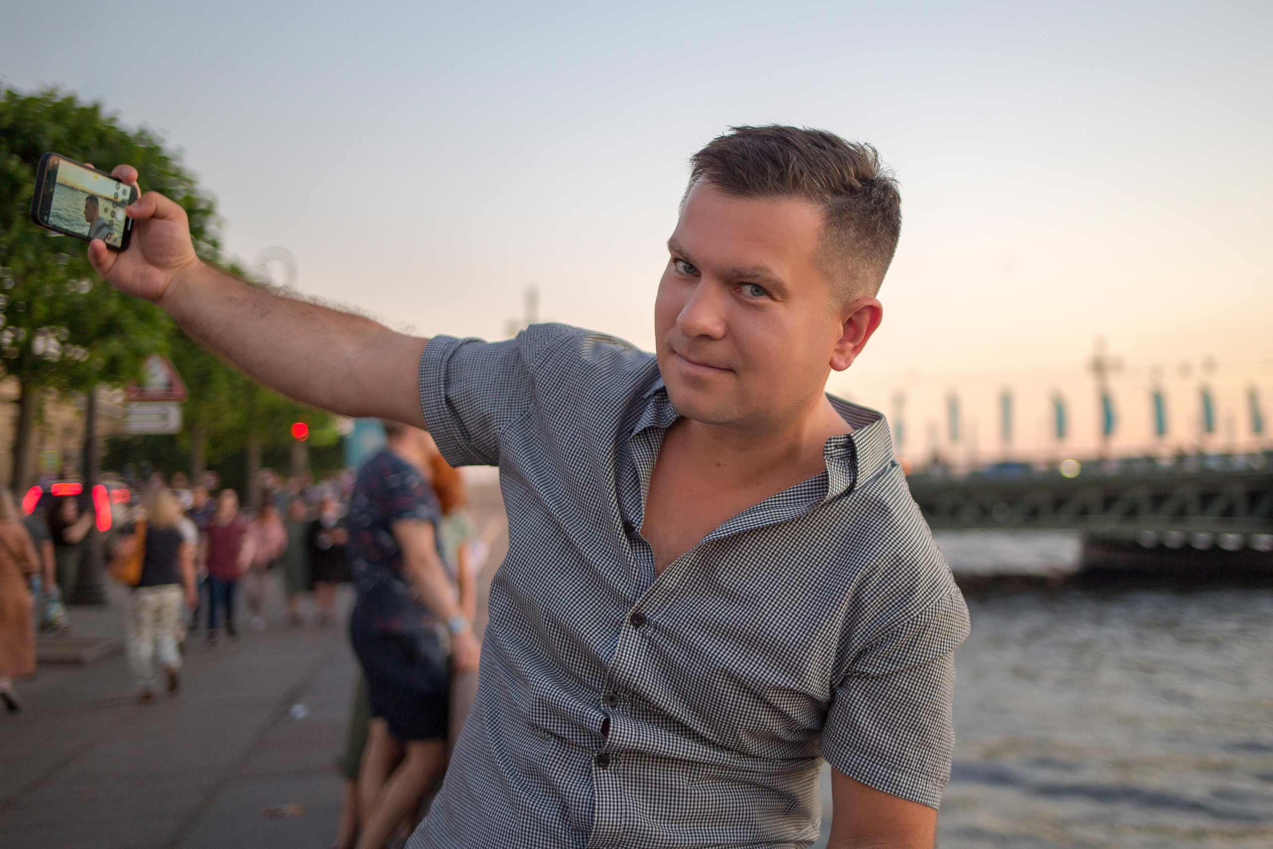 Олег, Локация: Дворцовая набережная, С-Петербург