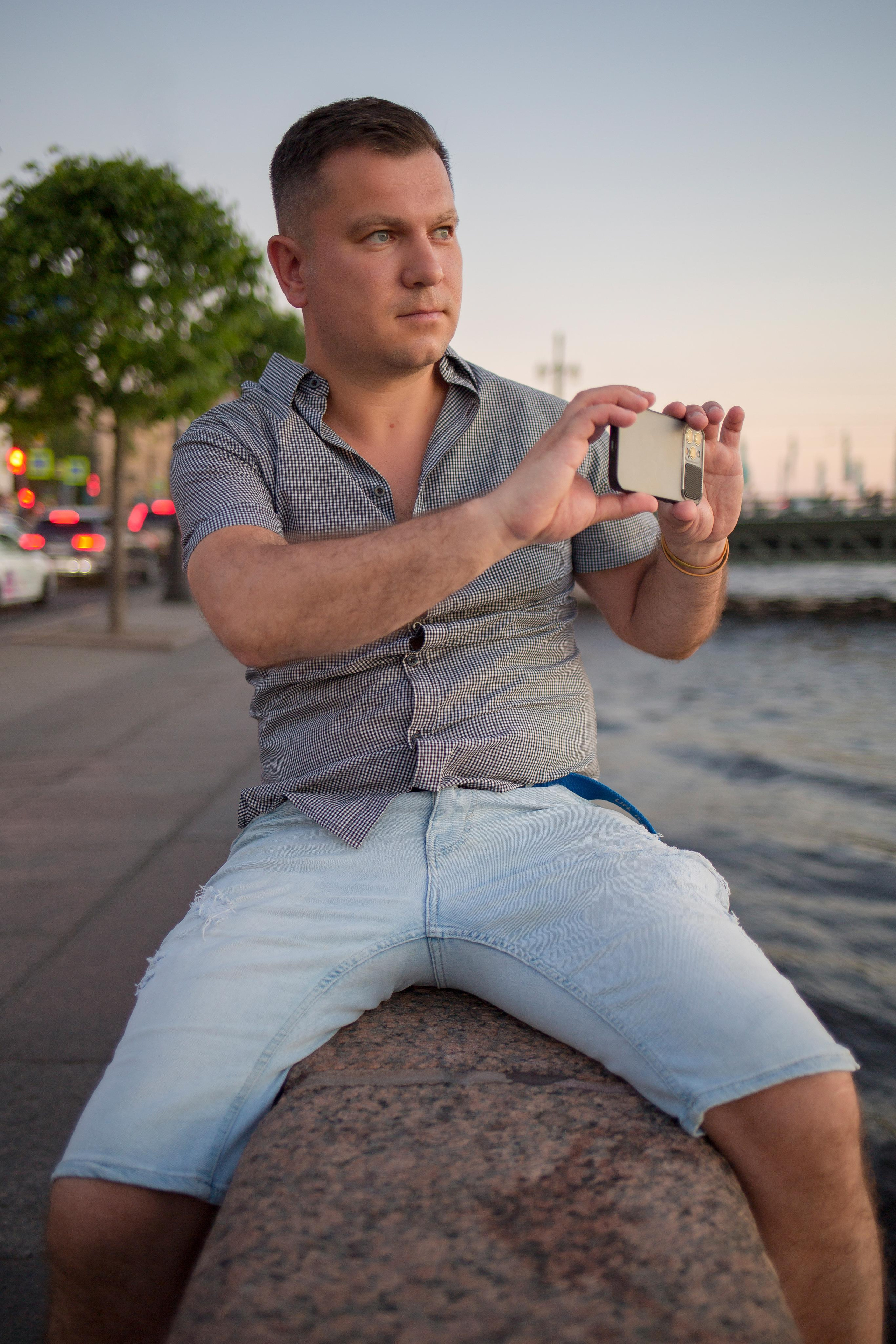 Олег, Локация: Дворцовая набережная, С-Петербург