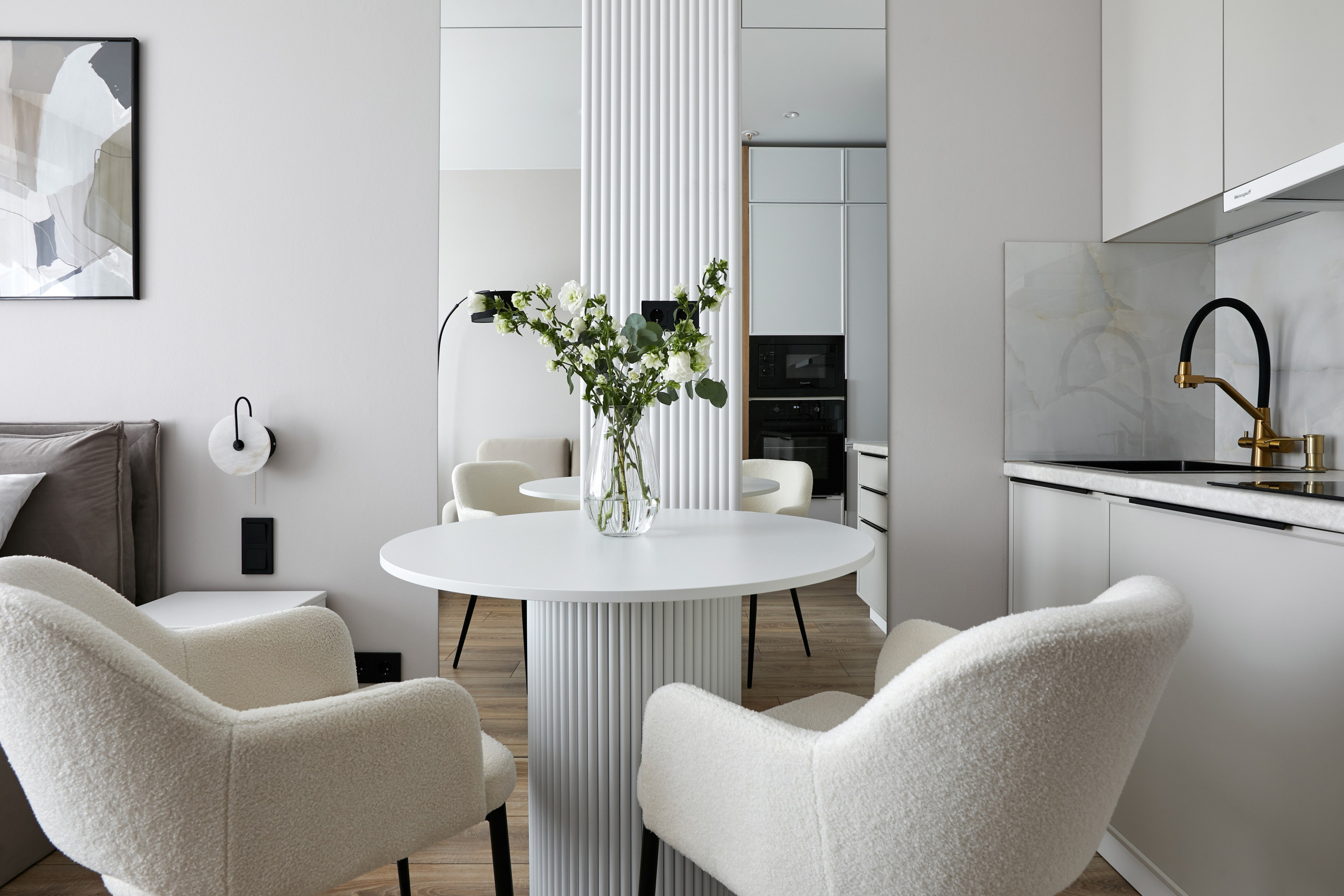 Ладожский авенир. Главная