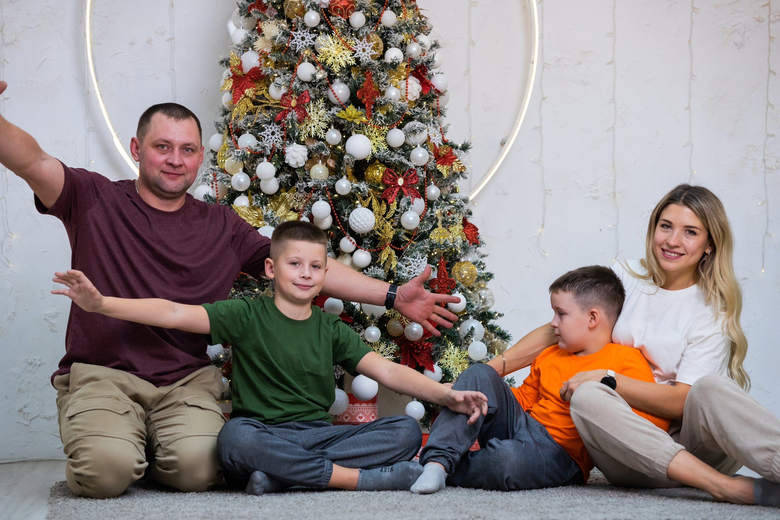 Максим, Виктория, Даня и Миша. Фотограф и Видеограф Алексей Удовиков