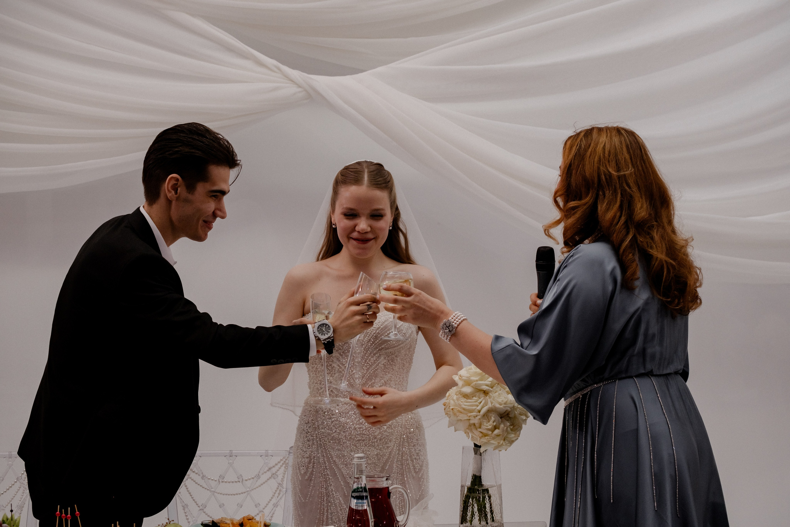 СВАДЕБНЫЙ БАНКЕТ (СНЯТО В СИБИРЕ В НИЖНЕВАРТОВСКЕ). Профессиональный фотограф, Санкт-Петербург — Виктория Богомолова