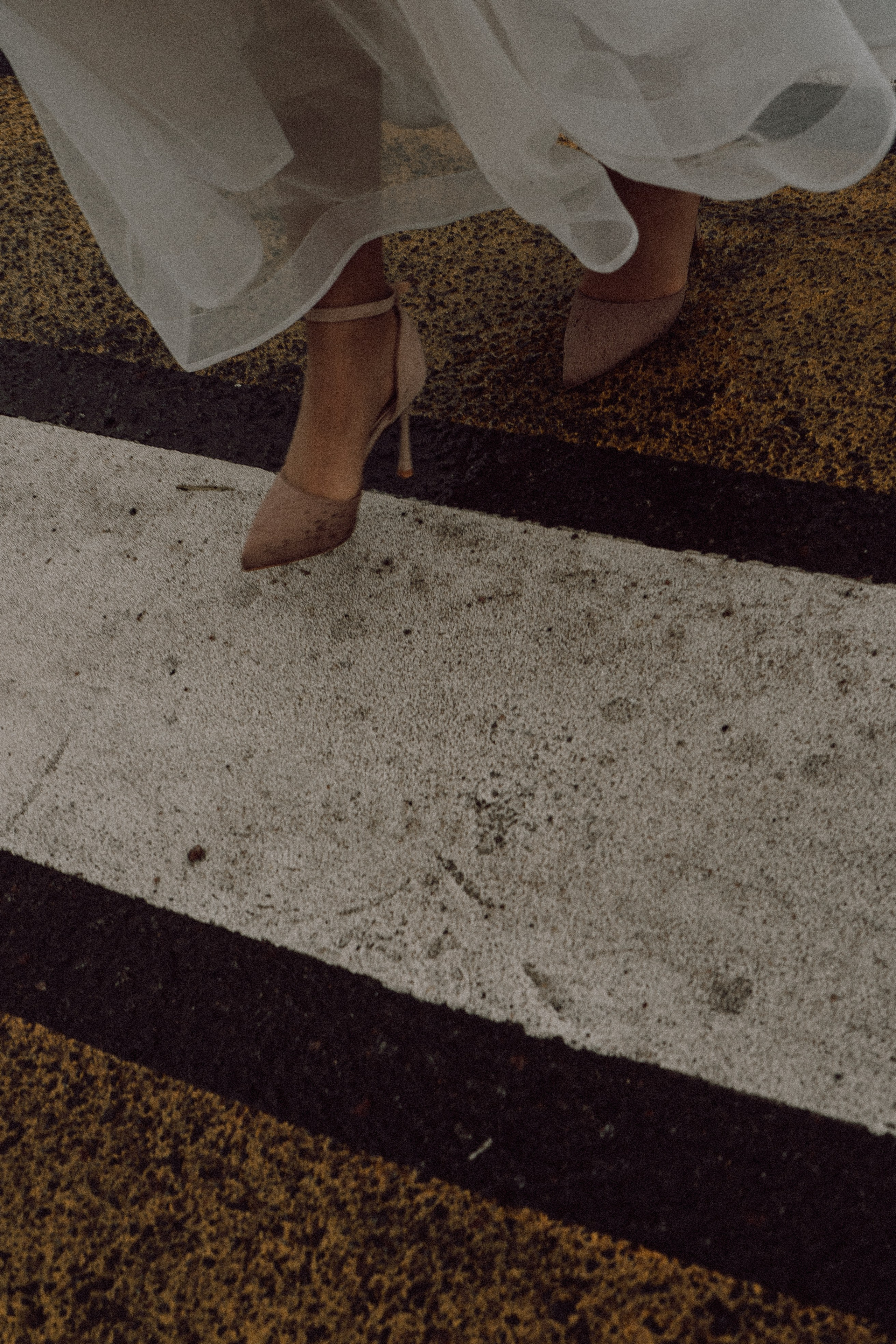 СВАДЕБНАЯ ФОТОСЕССИИЯ ПАРЫ В ГОРОДЕ ПРИОЗЕРСК В СОСНОВОМ ЛЕСУ И С ПИКАПОМ. Профессиональный фотограф, Санкт-Петербург — Виктория Богомолова