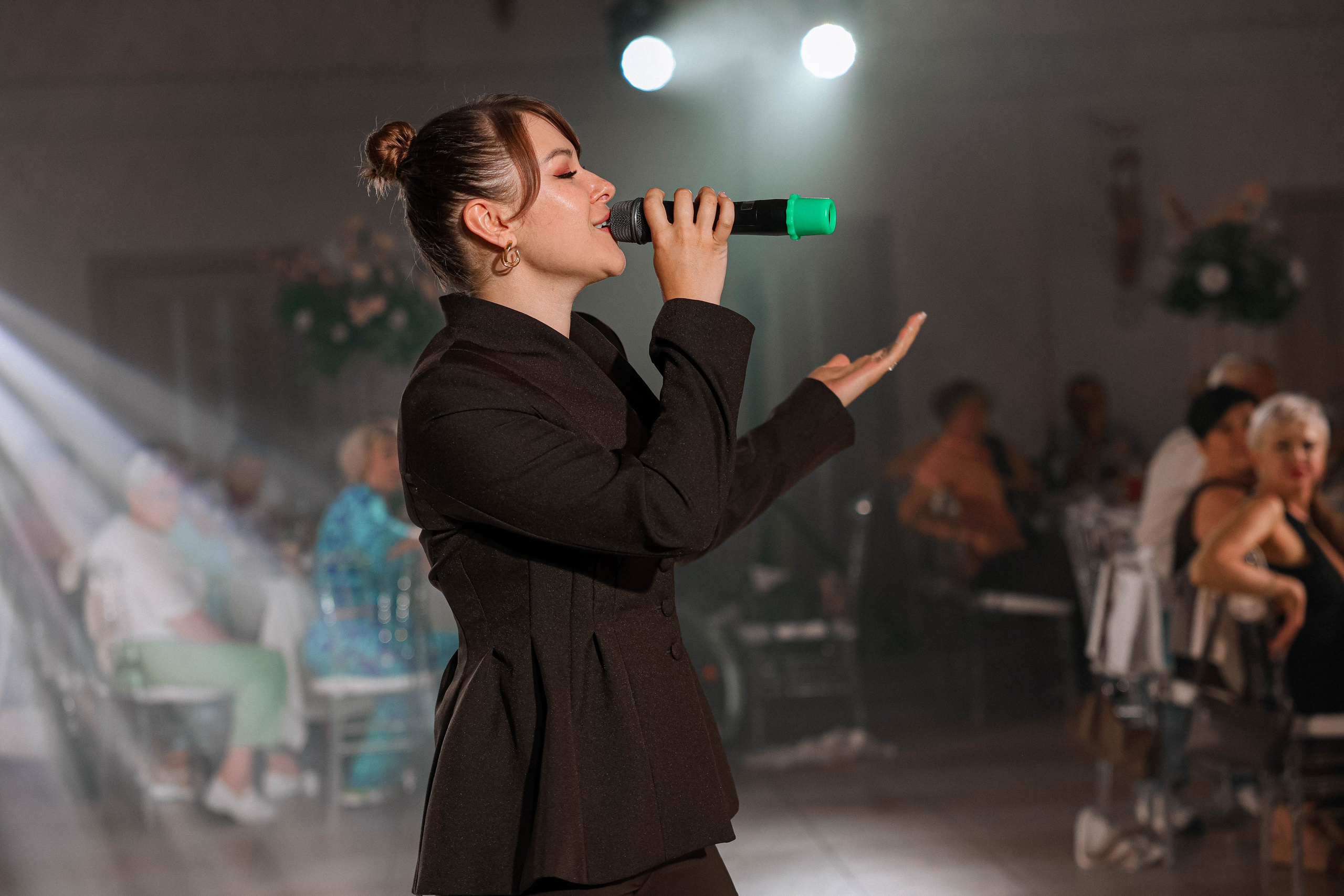 Lamborgini. Свадебный и Школьный фотограф Улан-Удэ Бурятия Джулия Топоева Выпускные альбомы Фотограф на мероприятие