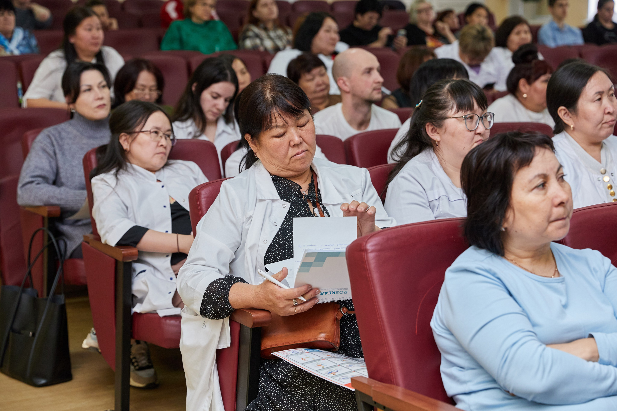 Врачебная конференция. Контент-фотограф в Абакане Наталья Нагибина