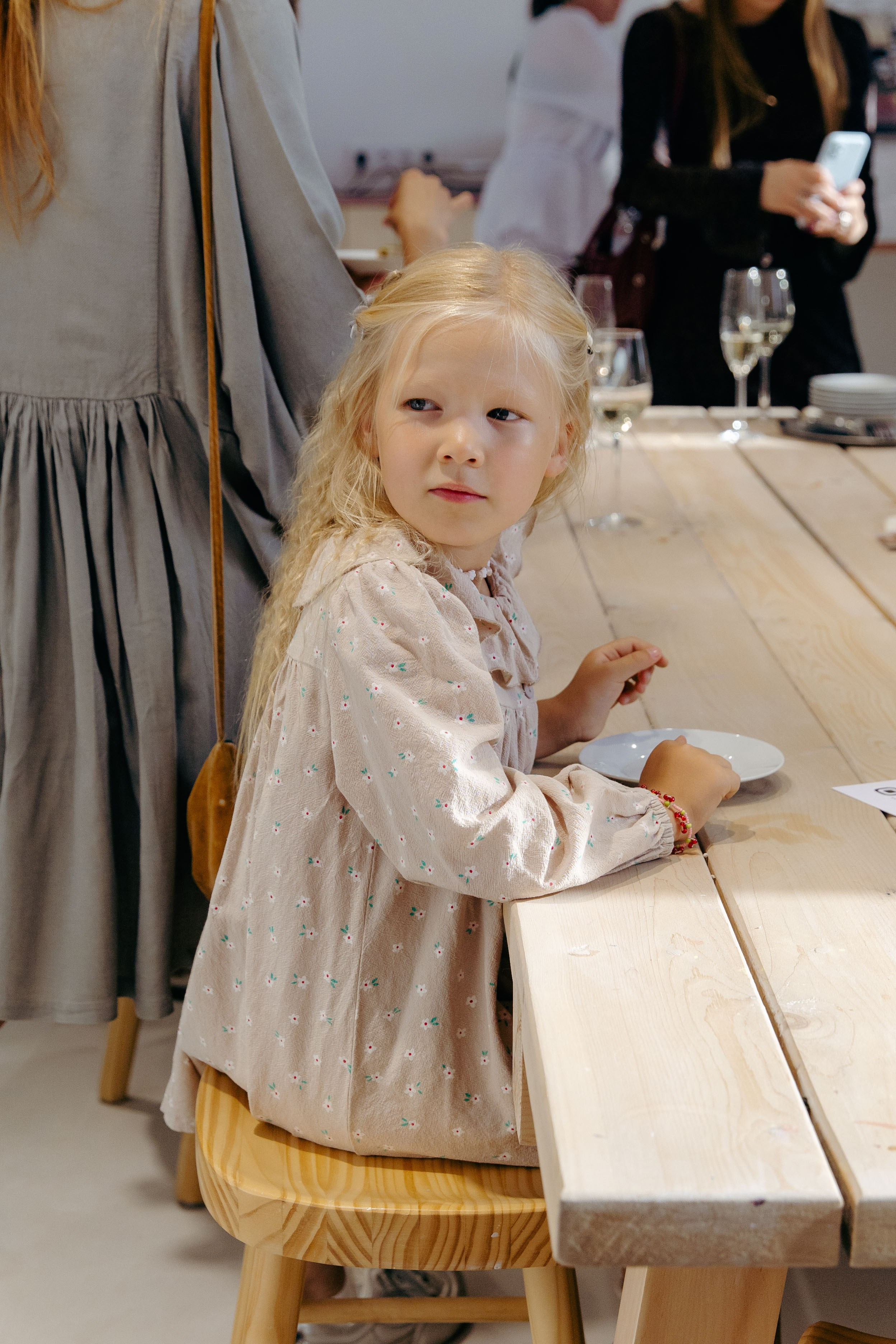 РЕПОРТАЖ ВЫСТАВКА. Аня Нагайцева фотограф в Томске, семьи, портреты, контент