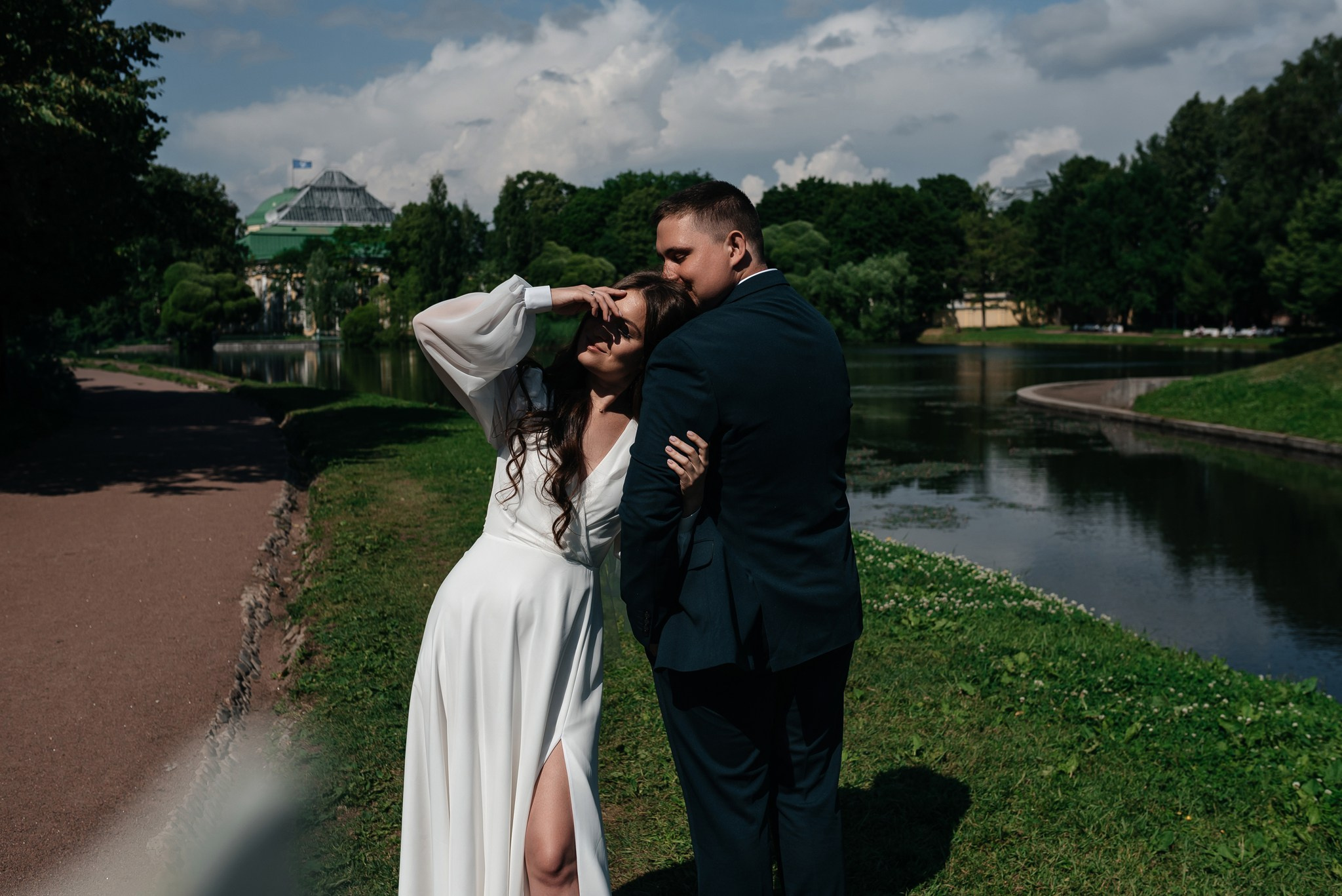 Приезжие молодожены. Свадебный и семейный фотограф из Санкт-Петербурга Климов Анатолий