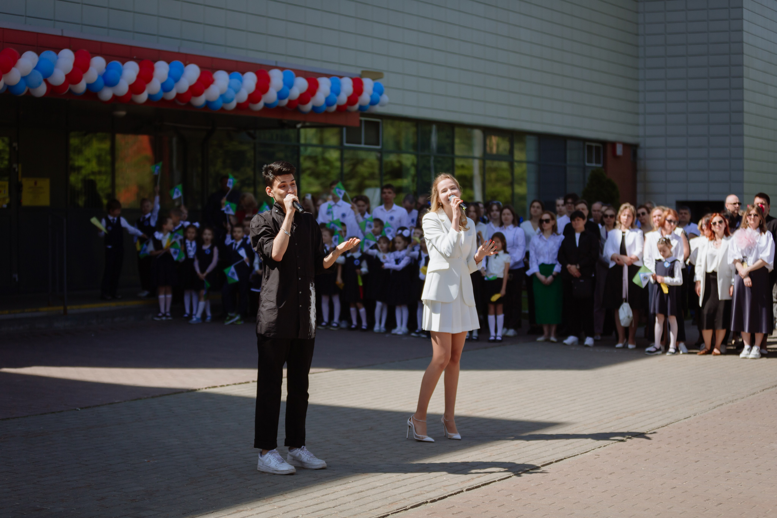 Последний звонок 2024 (2 часа фотосъемки). Профессиональный фотограф Надежда Антонова