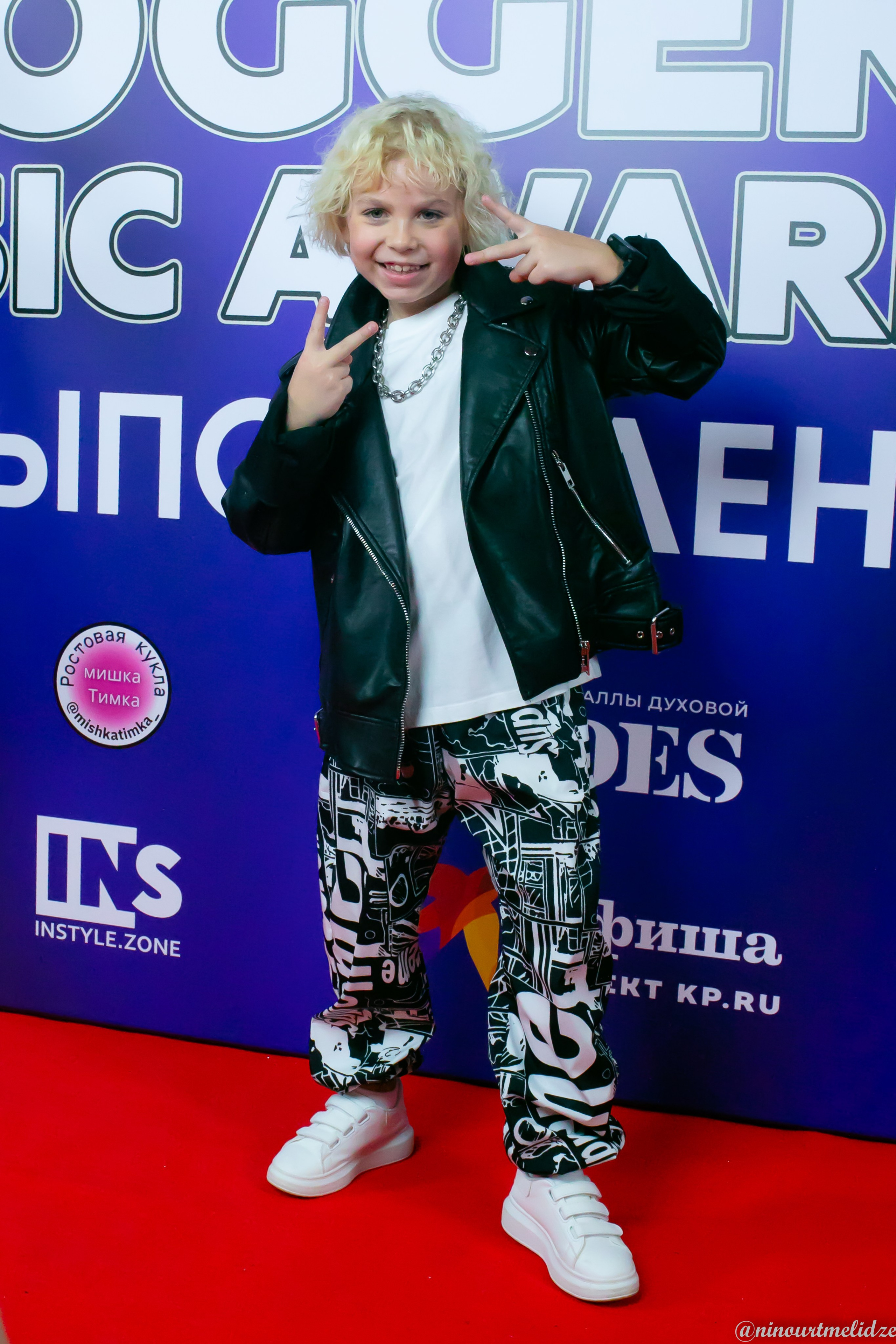 Music box награждение. Art photographer Nino