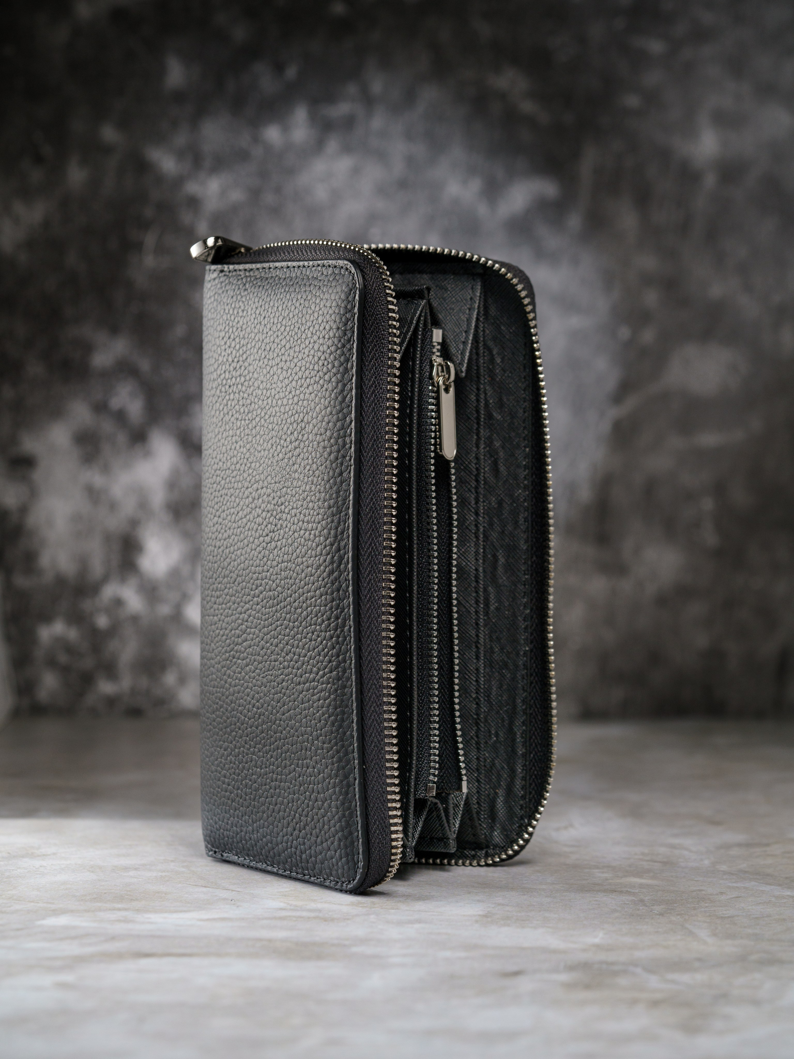 Съёмка кожгалантереи — фото и видео сумок, ремней, кошельков | KED Production. KED Production — продакшн из СПб. Создаём фото, видео и контент, который помогает брендам и селлерам продавать больше