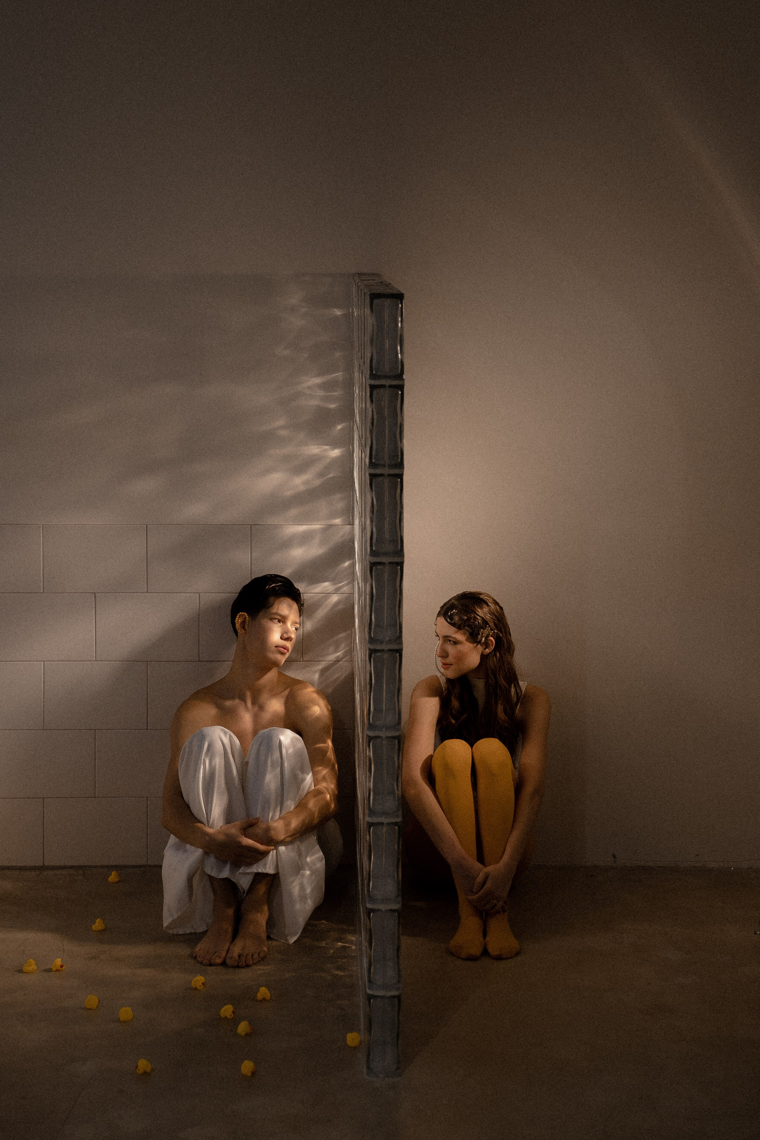 YELLOW. Кто мы?