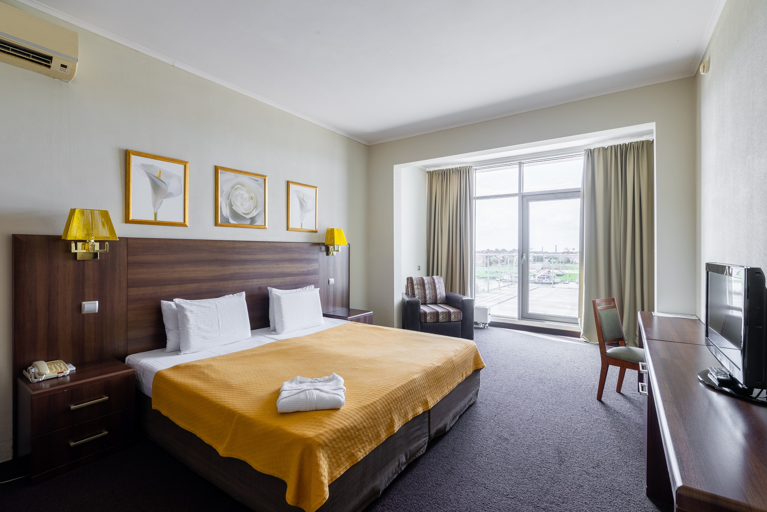 Отель «Золотой Затон» г. Астрахань. Интерьерный фотограф Рафаэль