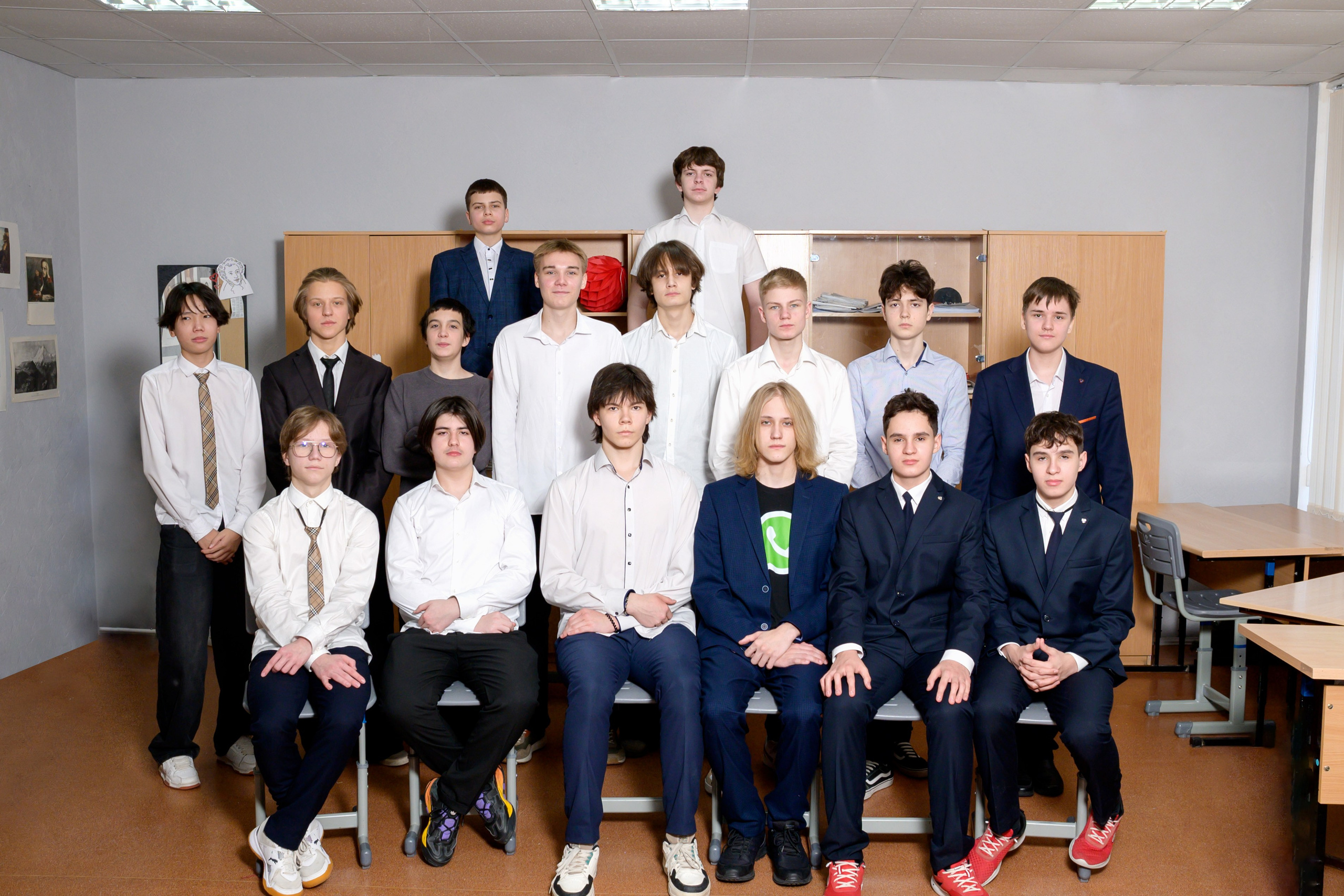 Выпускные альбомы 9 класс. Фотограф новорожденных, семейный детский в Тюмени Татьяна Морозова