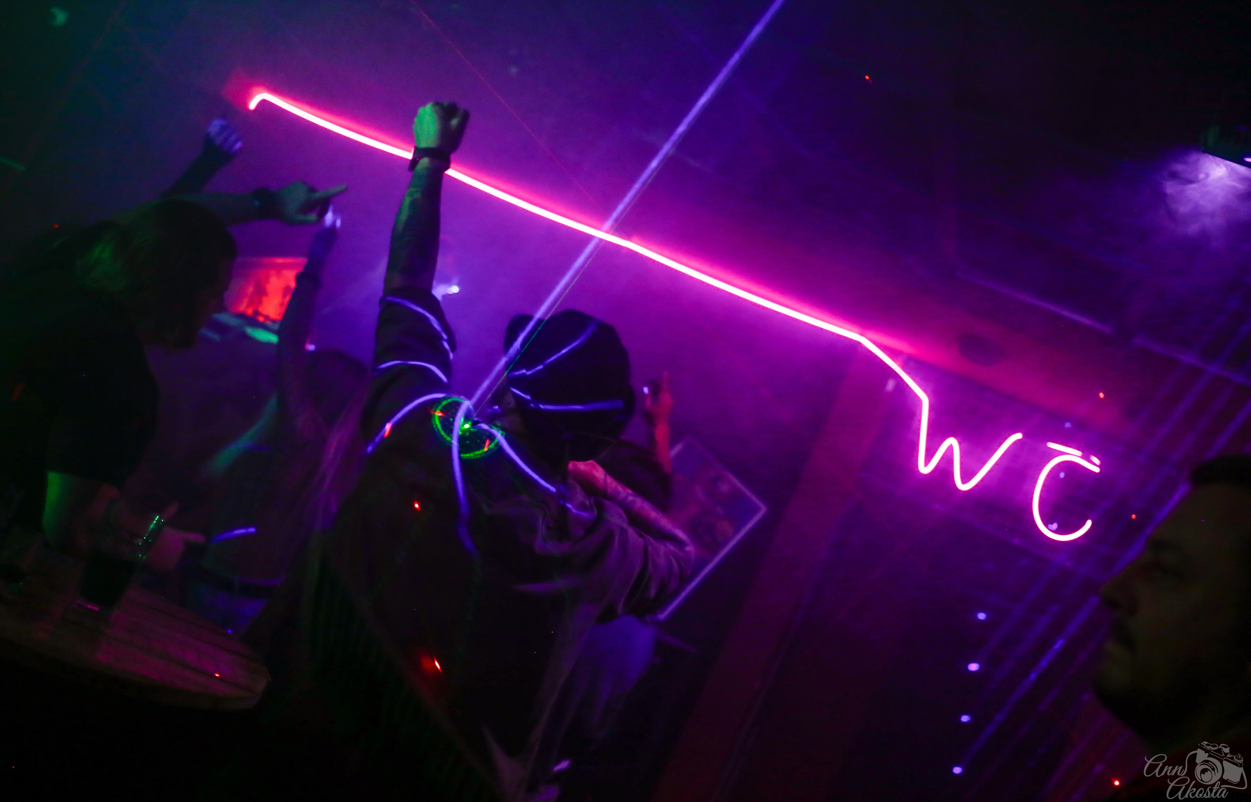 Фильм «Третья смена». Анна Акоста: фотограф в Санкт-Петербурге и Таганроге