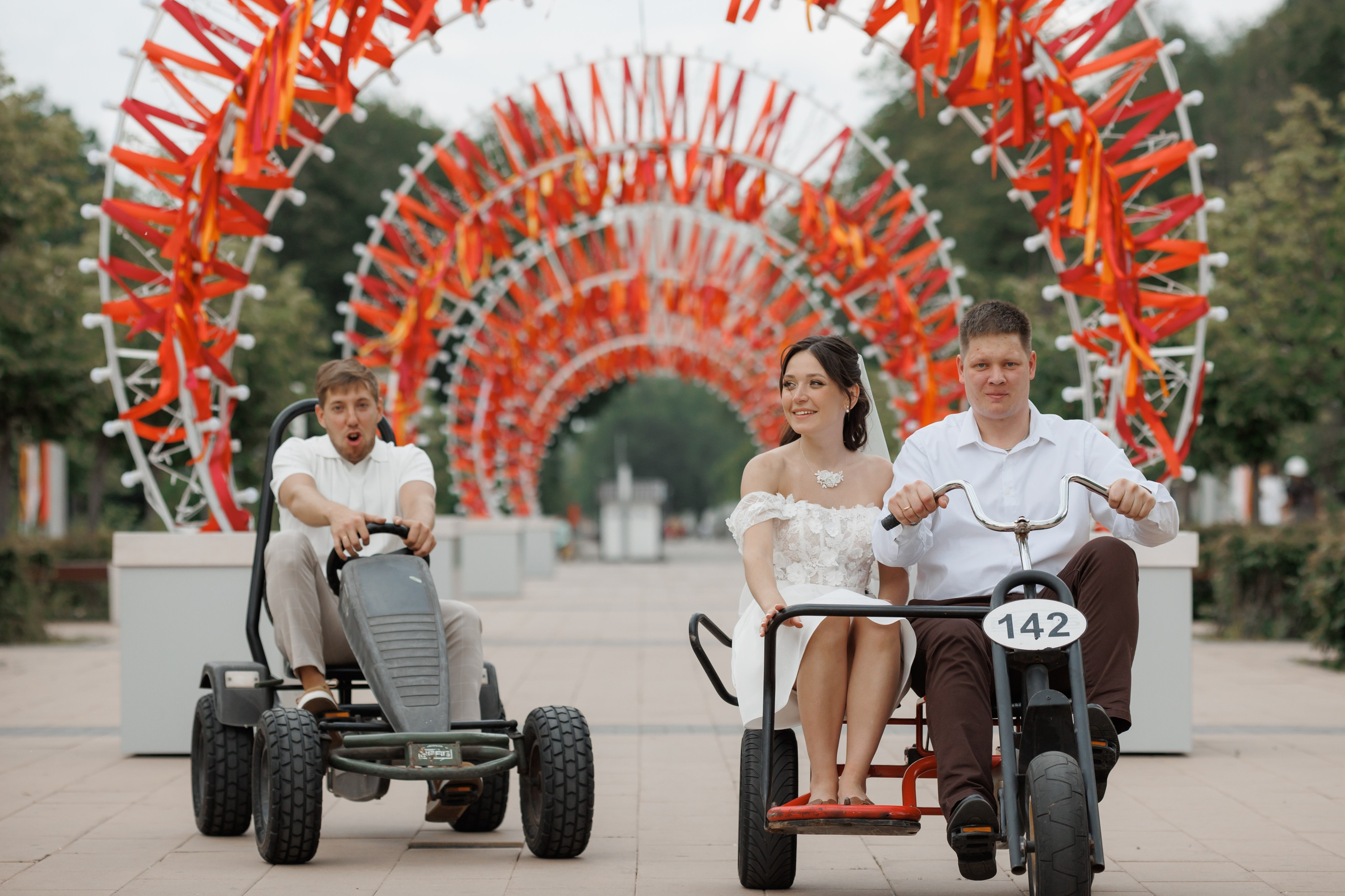 Дворянское гнездо, ЗАГС г. Королев, банкет в Аркобалено (Villa Arkobaleno). Свадебный и репортажный фотограф (Москва, Королев и другие)