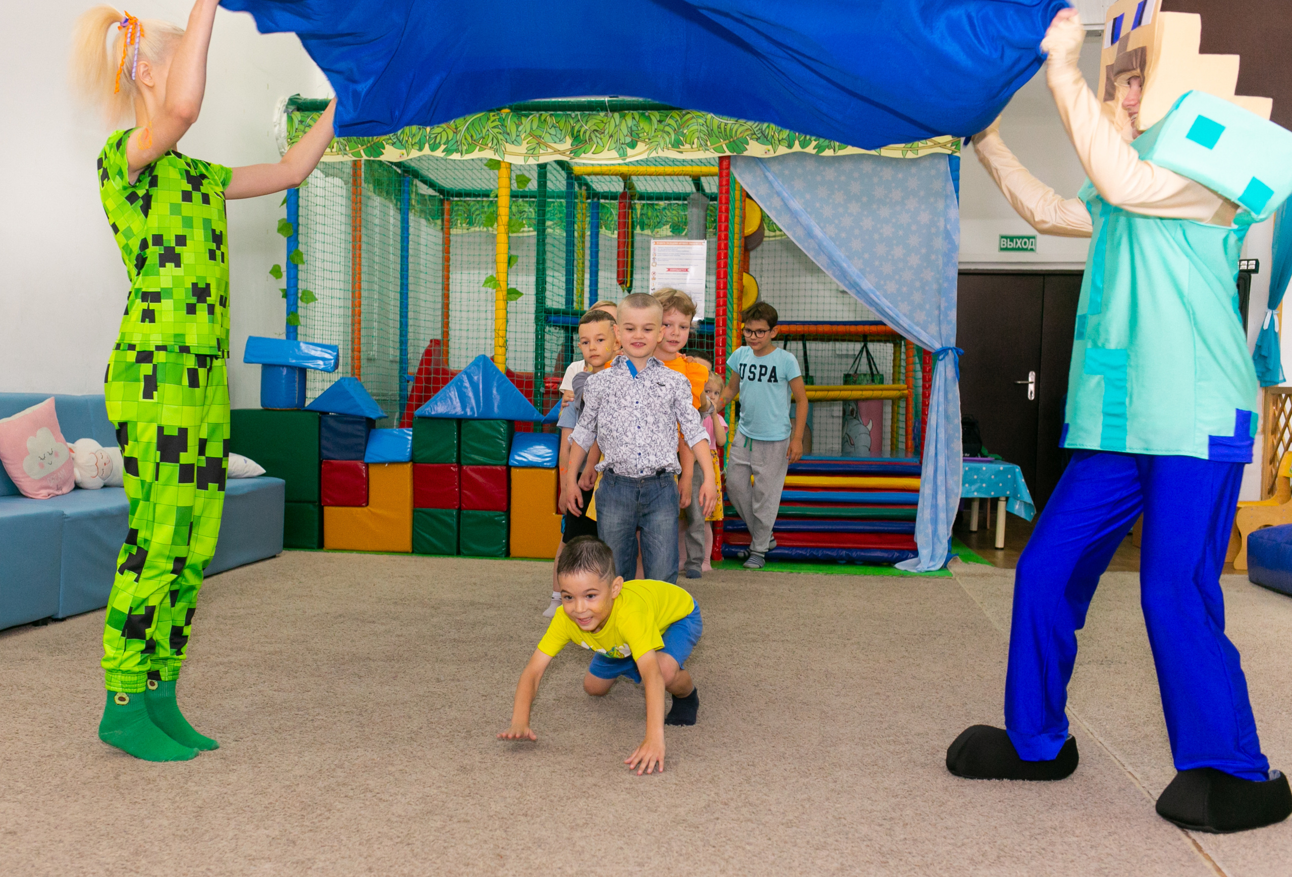Праздники. Фотограф новорожденных и семейный фотограф НСО г. Бердск Марина Львова